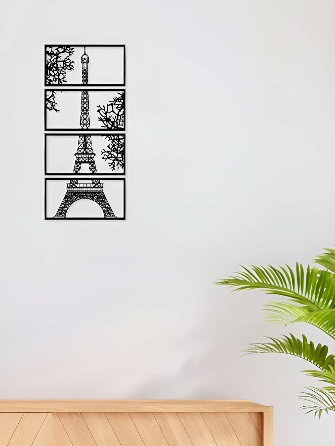 

ARTROOMS Black Metal Eiffel Tower Wall Decor