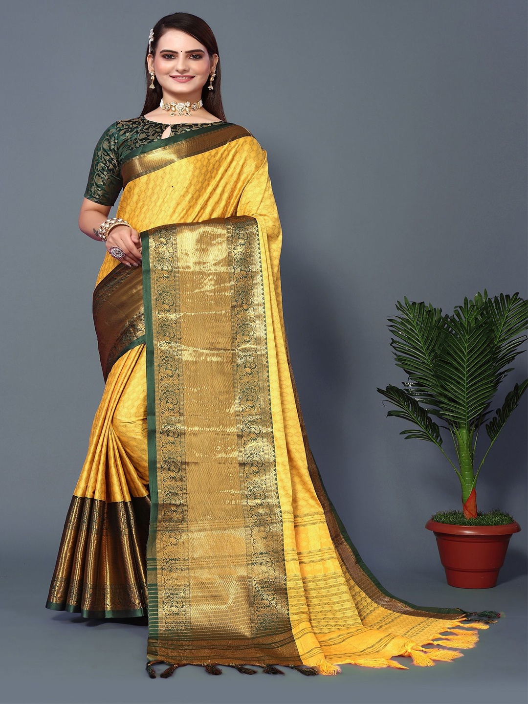 

JULEE Woven Design Zari Banarasi Saree, Yellow