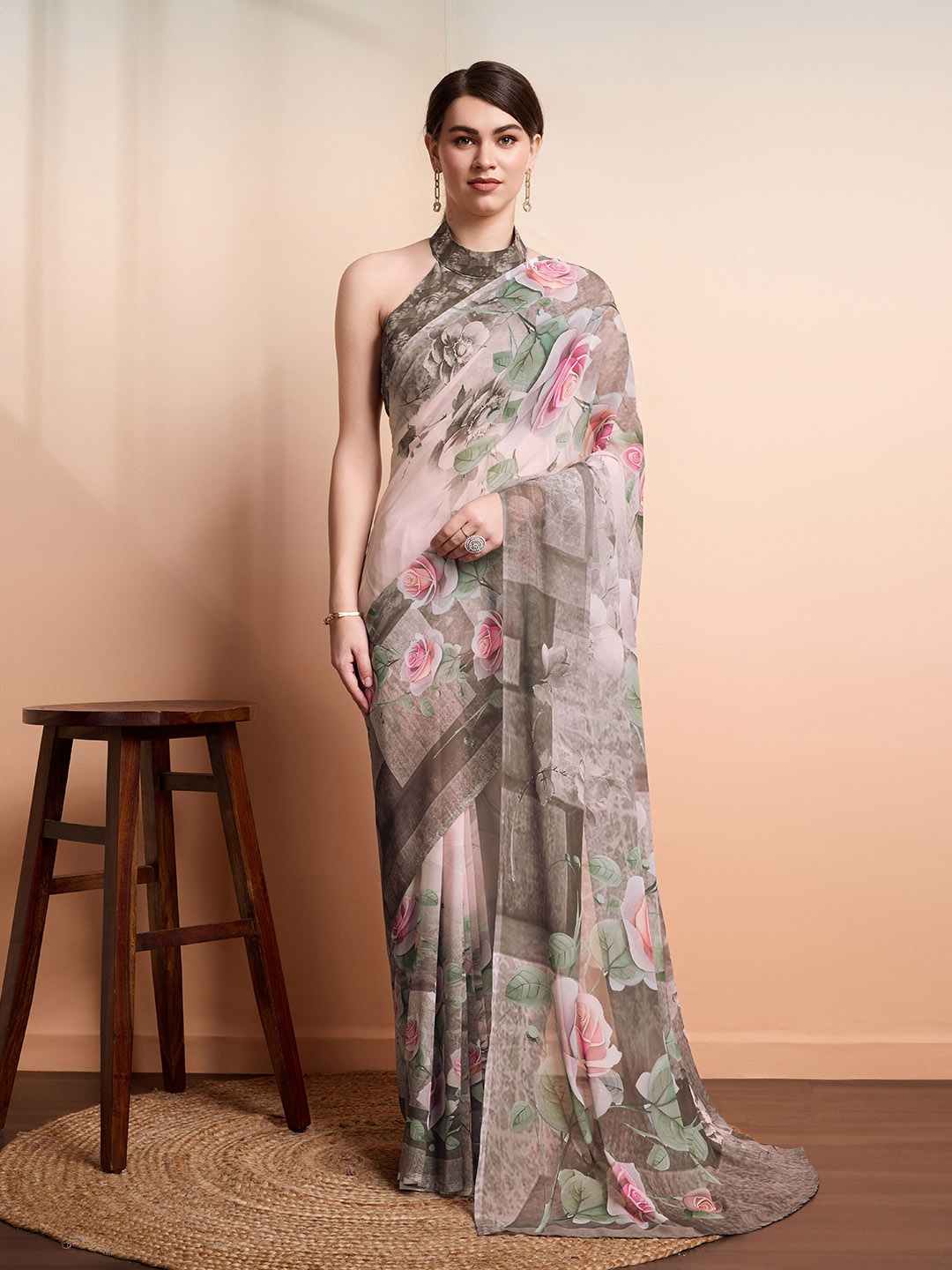 

RACHNA Floral Pure Georgette Ready to Wear Saree, Peach