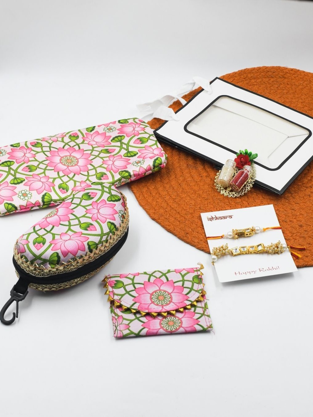 

ISHKAARA Set Of 5 Stone Studded & Beaded Rakhi Gift Set With Roli Chawal, Gold