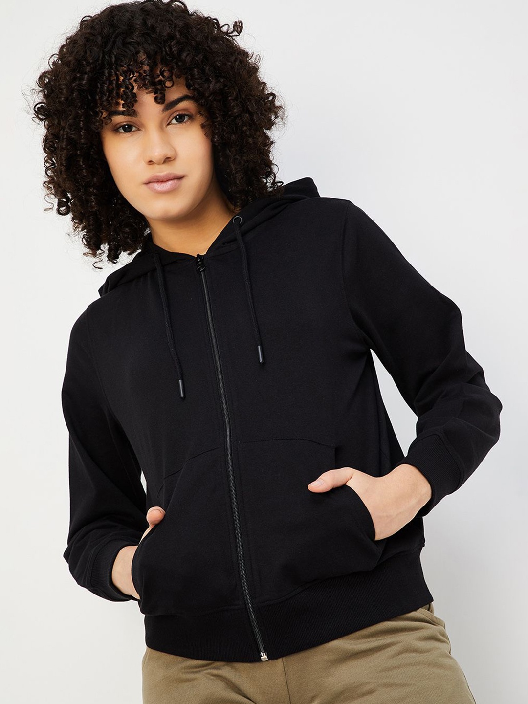 

max URB_N Women Solid Hooded Sweatshirt, Black