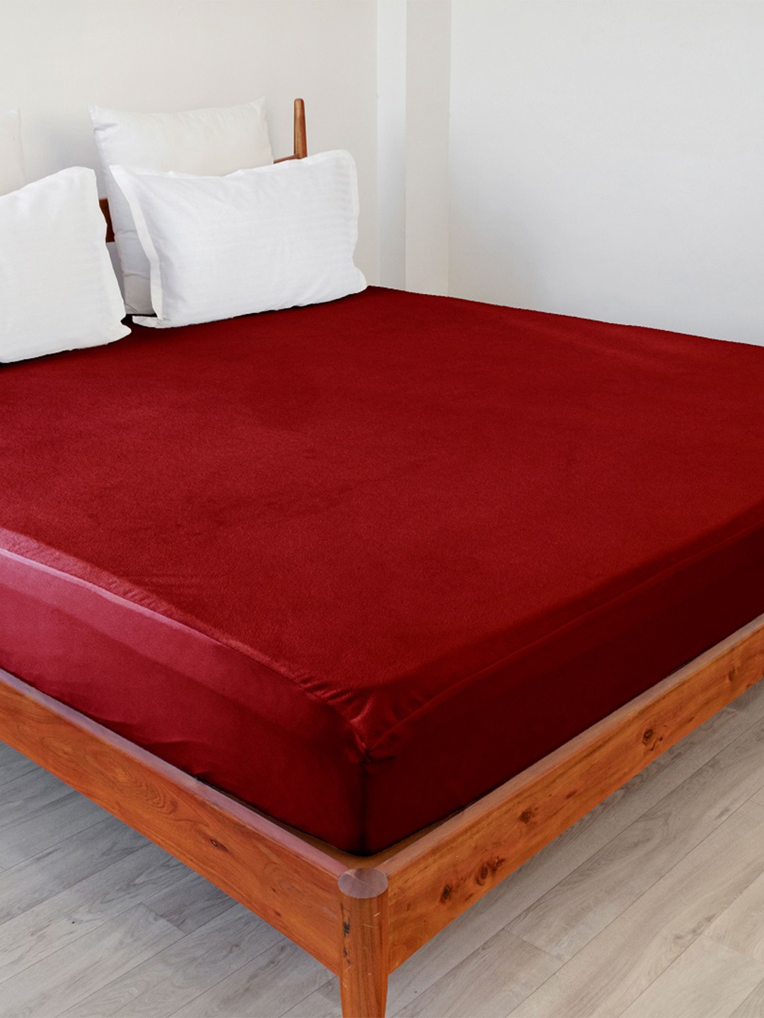 

HOMEMONDE Maroon Terry Water Resistant Single Mattress Protector