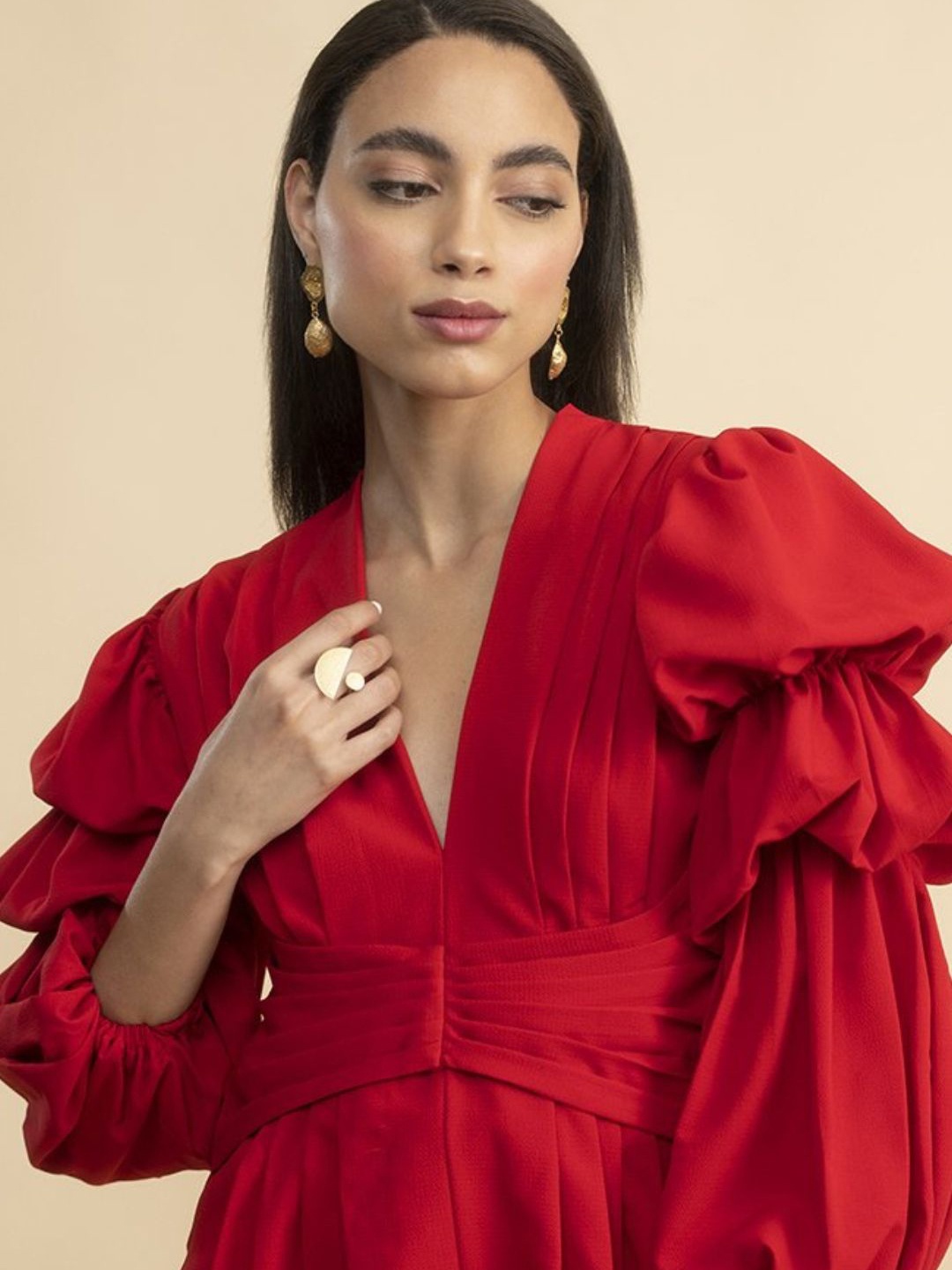 

CLOTHES ON MY MIND Puff Sleeves V-Neck Top, Red