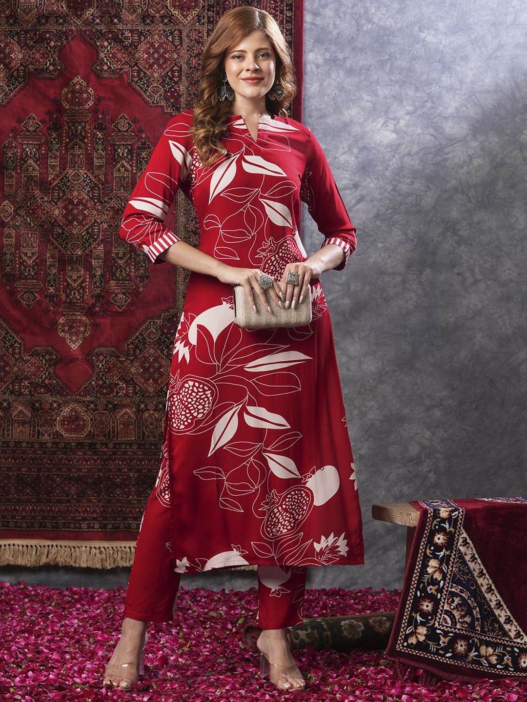 

Anni Designer Floral Printed Straight Kurta With Palazzos, Red
