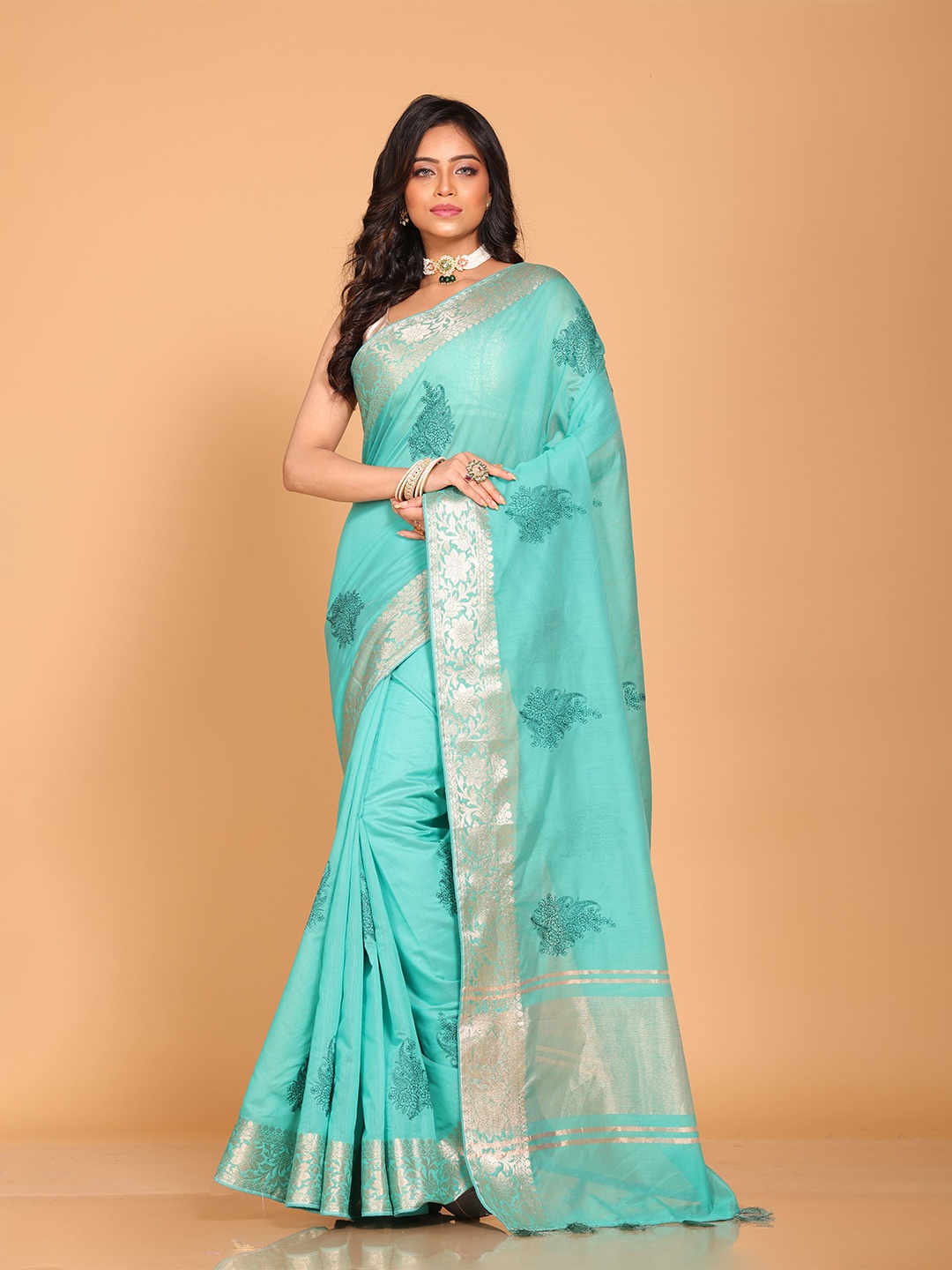 

Morchari Paisley Zari Pure Cotton Saree, Sea green