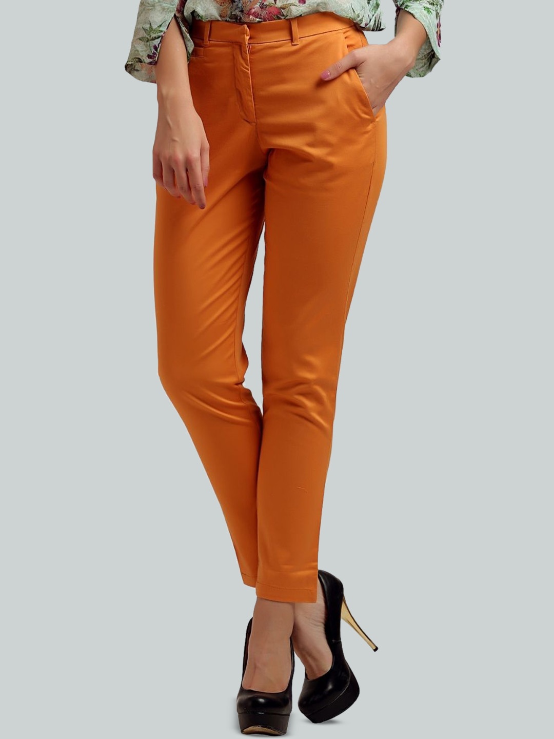 

Moda Elementi Women Slim Fit Chinos Trousers, Orange