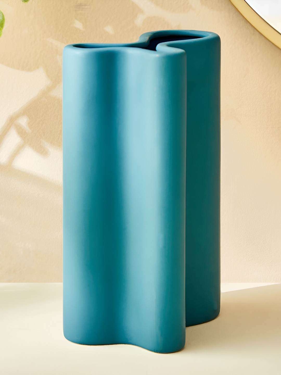 

Home Centre Splendid Blue Ceramic Vase