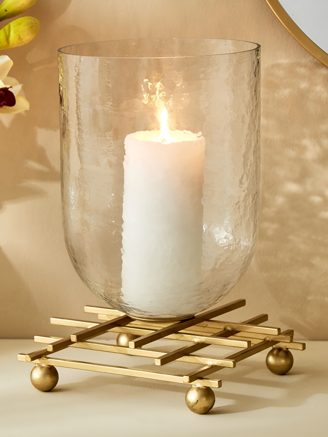 

Home Centre Splendid Gold Rush Cady Gold-Toned Hurricane Candle Holder