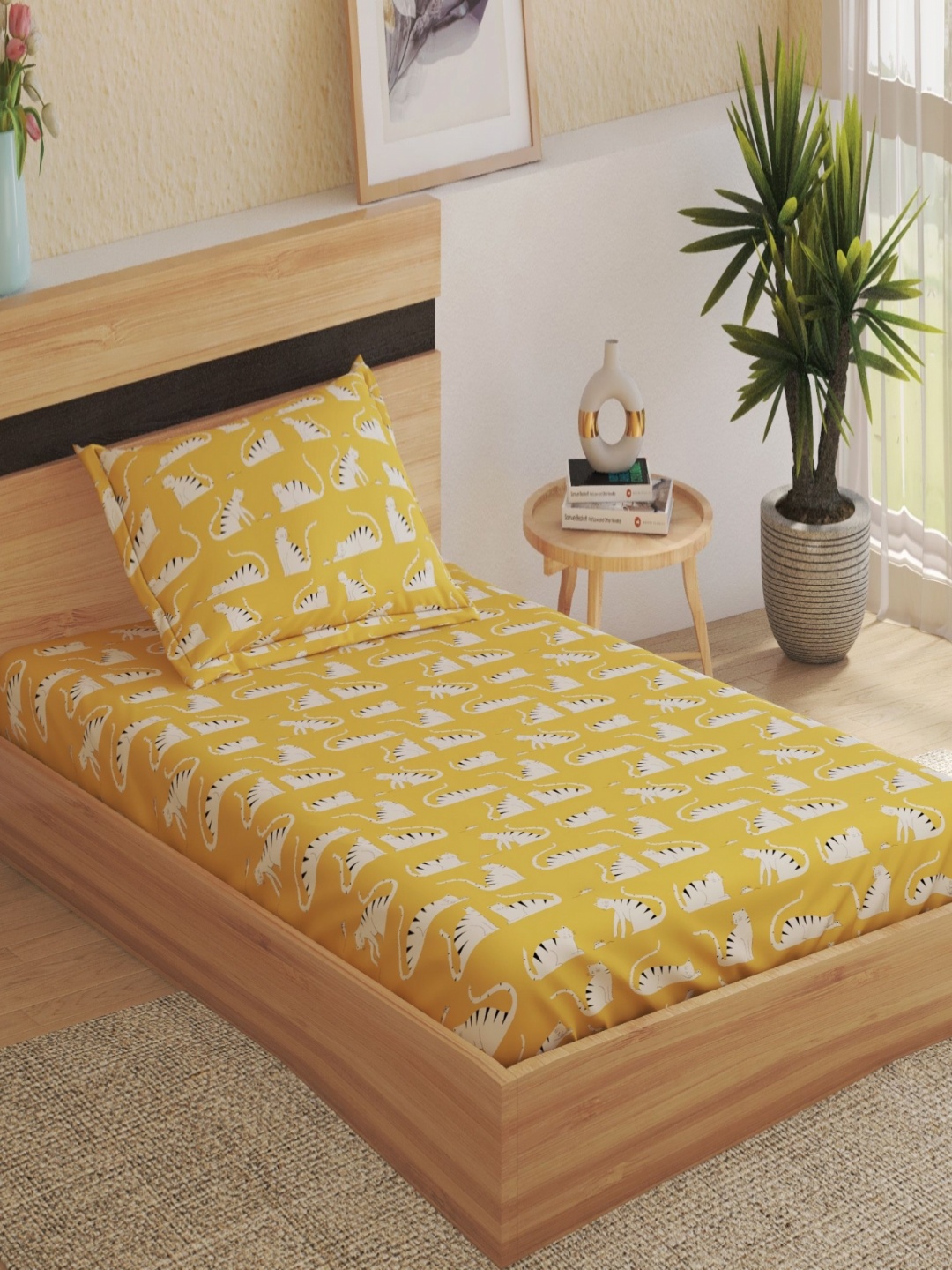 

Home Centre Slate Yellow & White Printed Cotton 150 TC Single Bedsheet With Pillow Cover