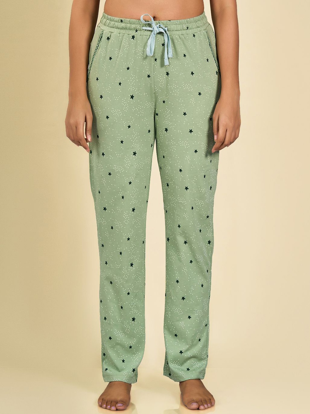 

MAYSIXTY Women Printed Pure Cotton Lounge Pants, Green