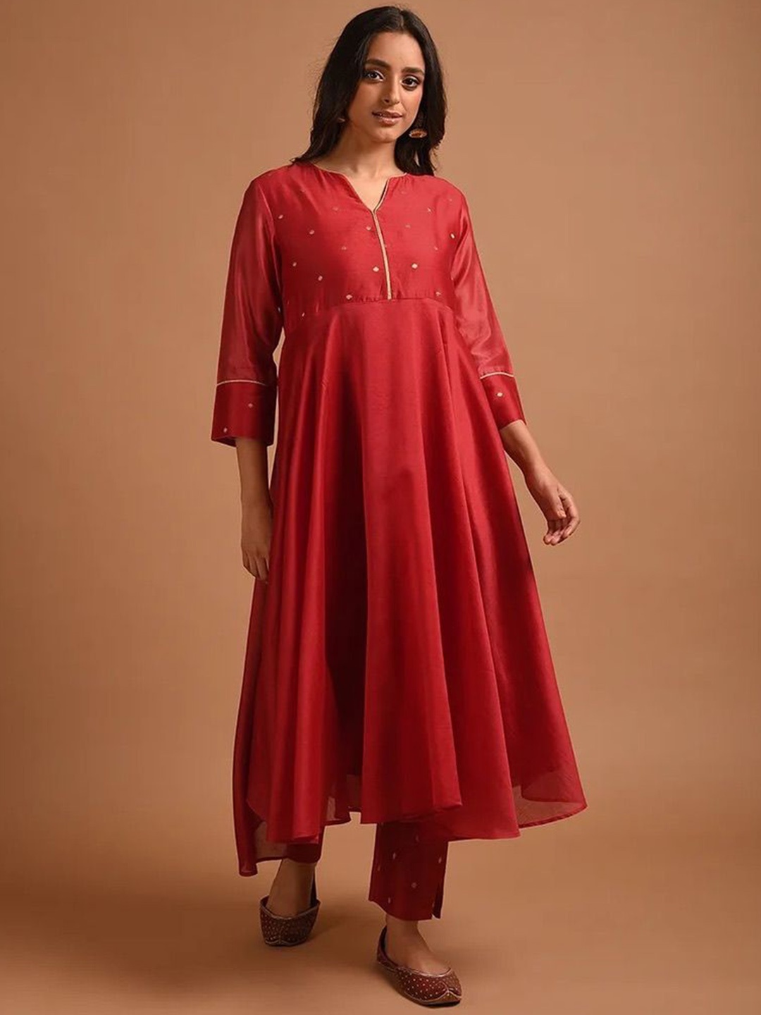 

SMRITI GUPTA Ethnic Motifs Woven Design Chanderi Silk A-Line Kurta, Red