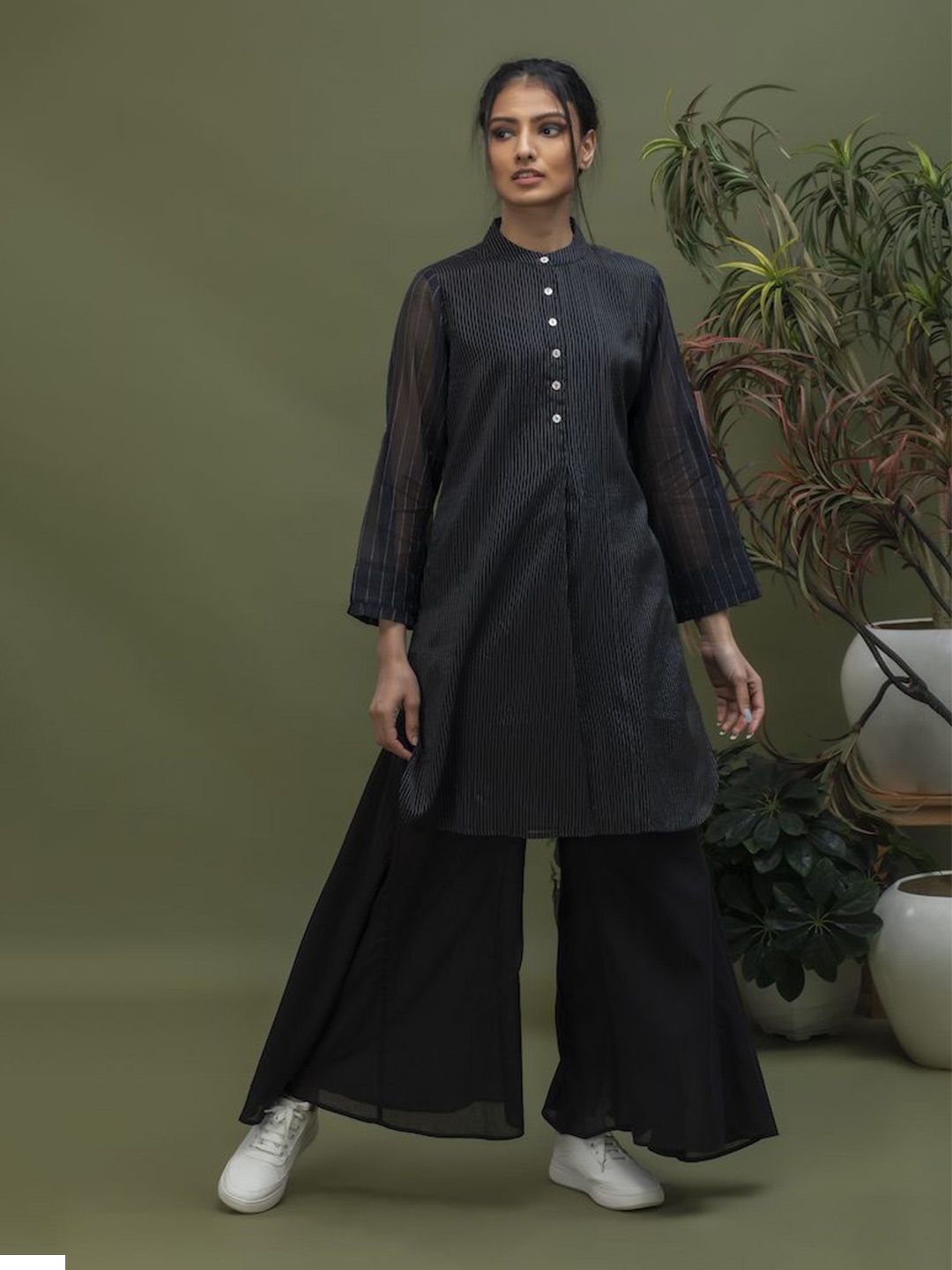 

SMRITI GUPTA Striped Tunic, Black