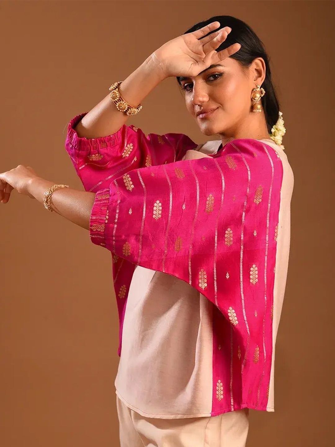 

SMRITI GUPTA Print Top, Peach
