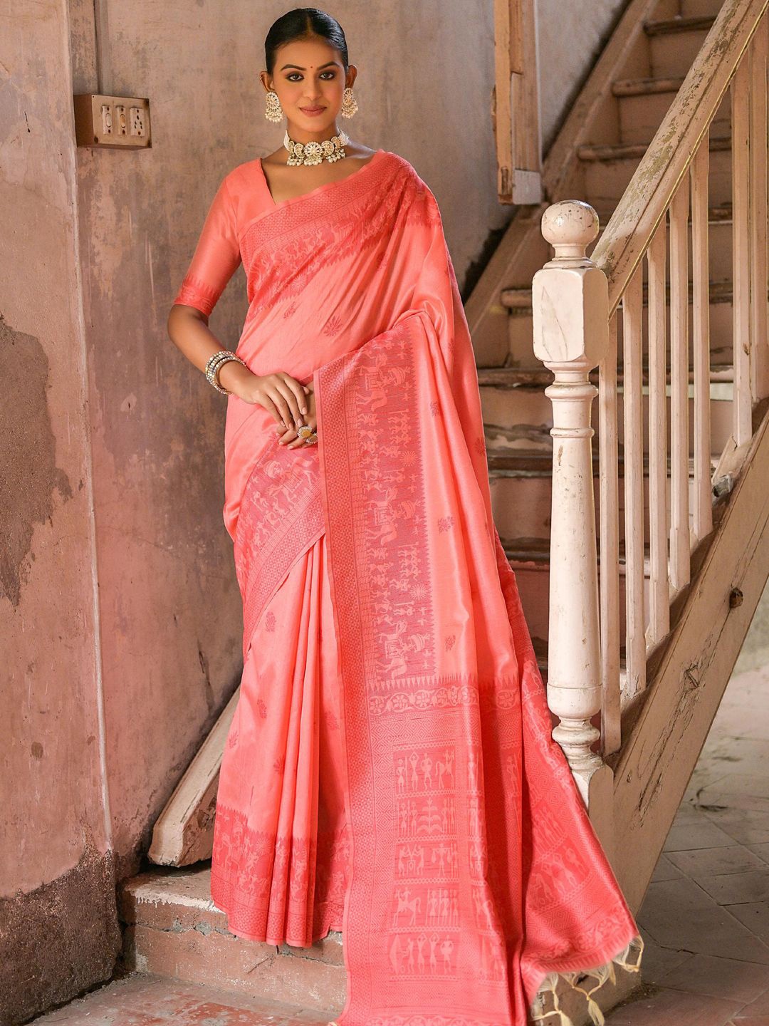 

Panzora Woven Design Saree With Unstitched Blouse Piece, Pink