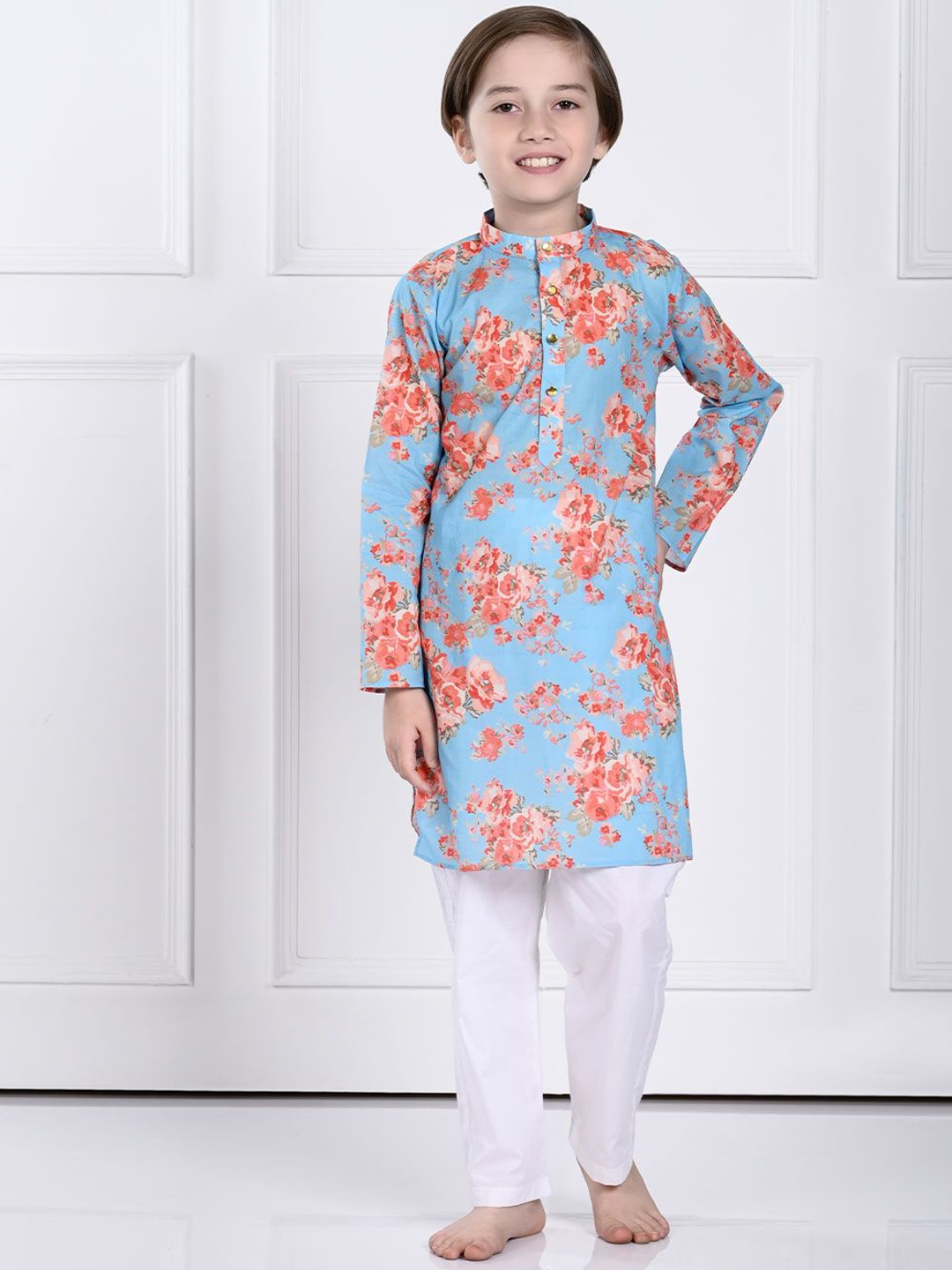 

THE PONY & PEONY CO. Boys Floral Printed Mandarin Collar Regular Kurta with Pyjamas, Blue