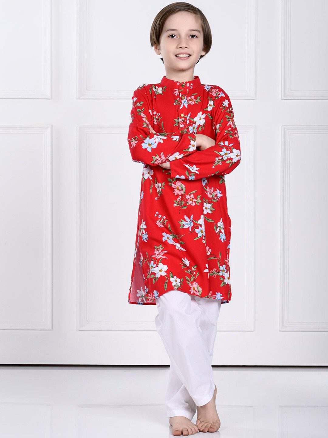 

THE PONY & PEONY CO. Boys Floral Printed Mandarin Collar Regular Kurta with Pyjamas, Red