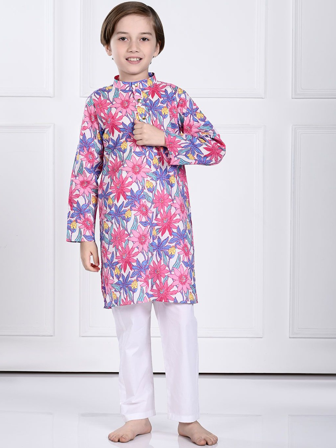 

THE PONY & PEONY CO. Boys Floral Printed Mandarin Collar Regular Kurta with Pyjamas, Pink