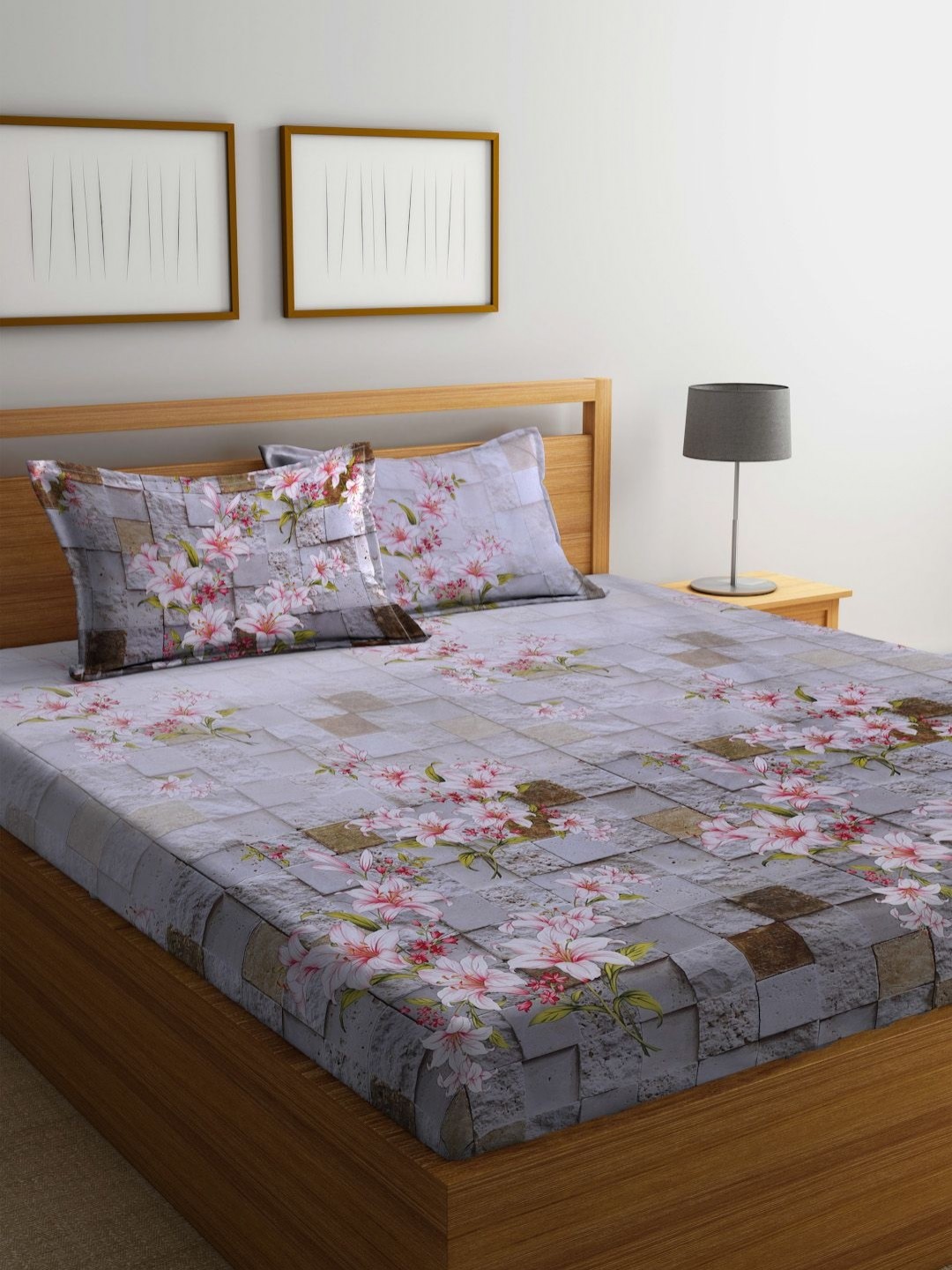 

BOMBAY DYEING Grey & White Printed 180 TC Pure Cotton King Bedsheet With 2 Pillow Covers