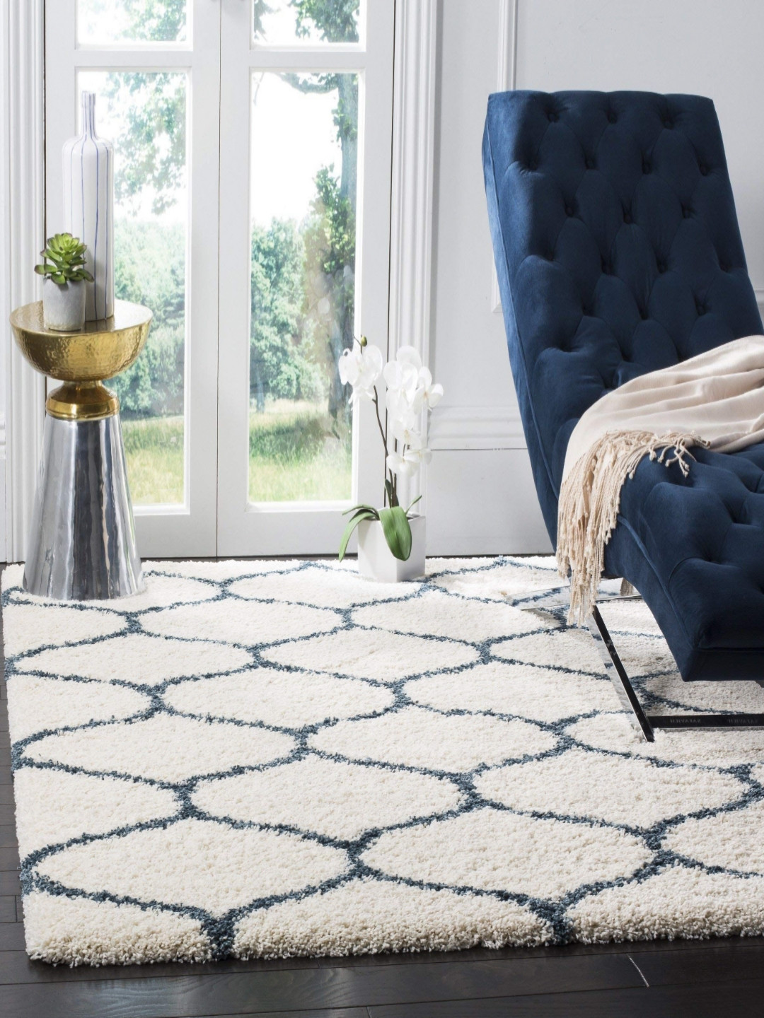 

IMRA CARPET White & Grey Geometric Shaggy Carpet