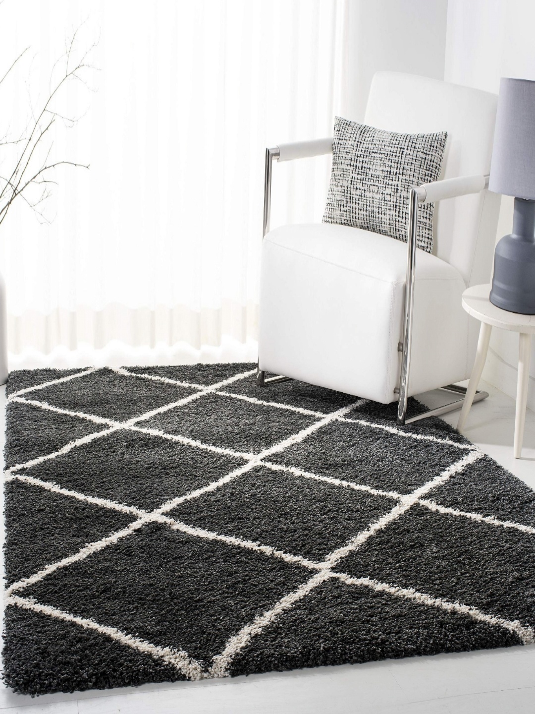 

IMRA CARPET Grey & White Geometric Woollen Shaggy Carpet