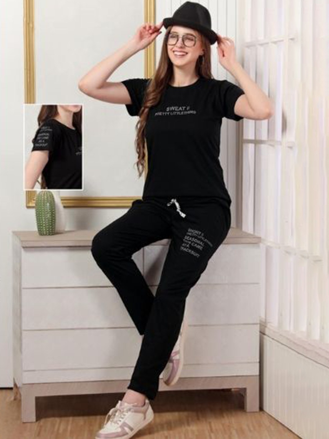 

Fasense Printed Pure Cotton T-Shirt With Trousers, Black