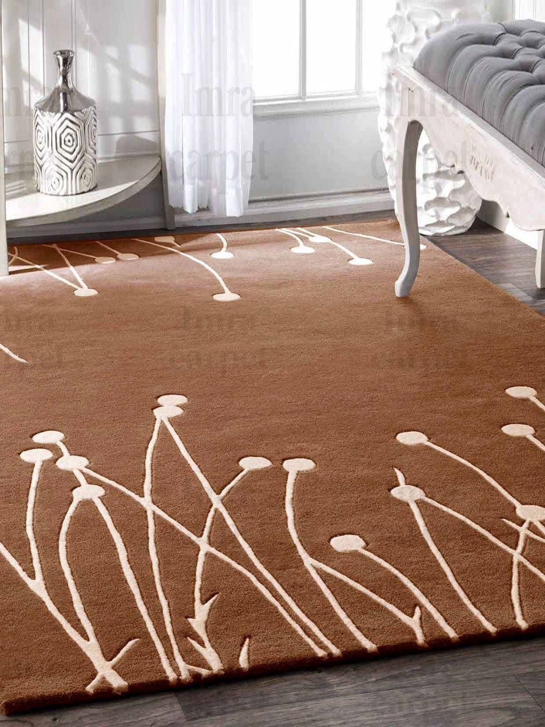 

IMRA CARPET Beige Floral Hand-Tufted Woollen Carpet