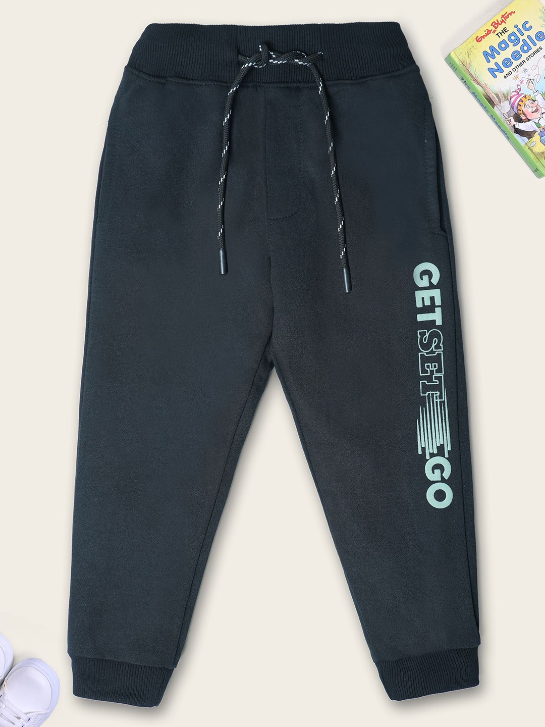 

Nino Togs Boys Printed Regular Fit Mid-Rise Pure Cotton Joggers, Black