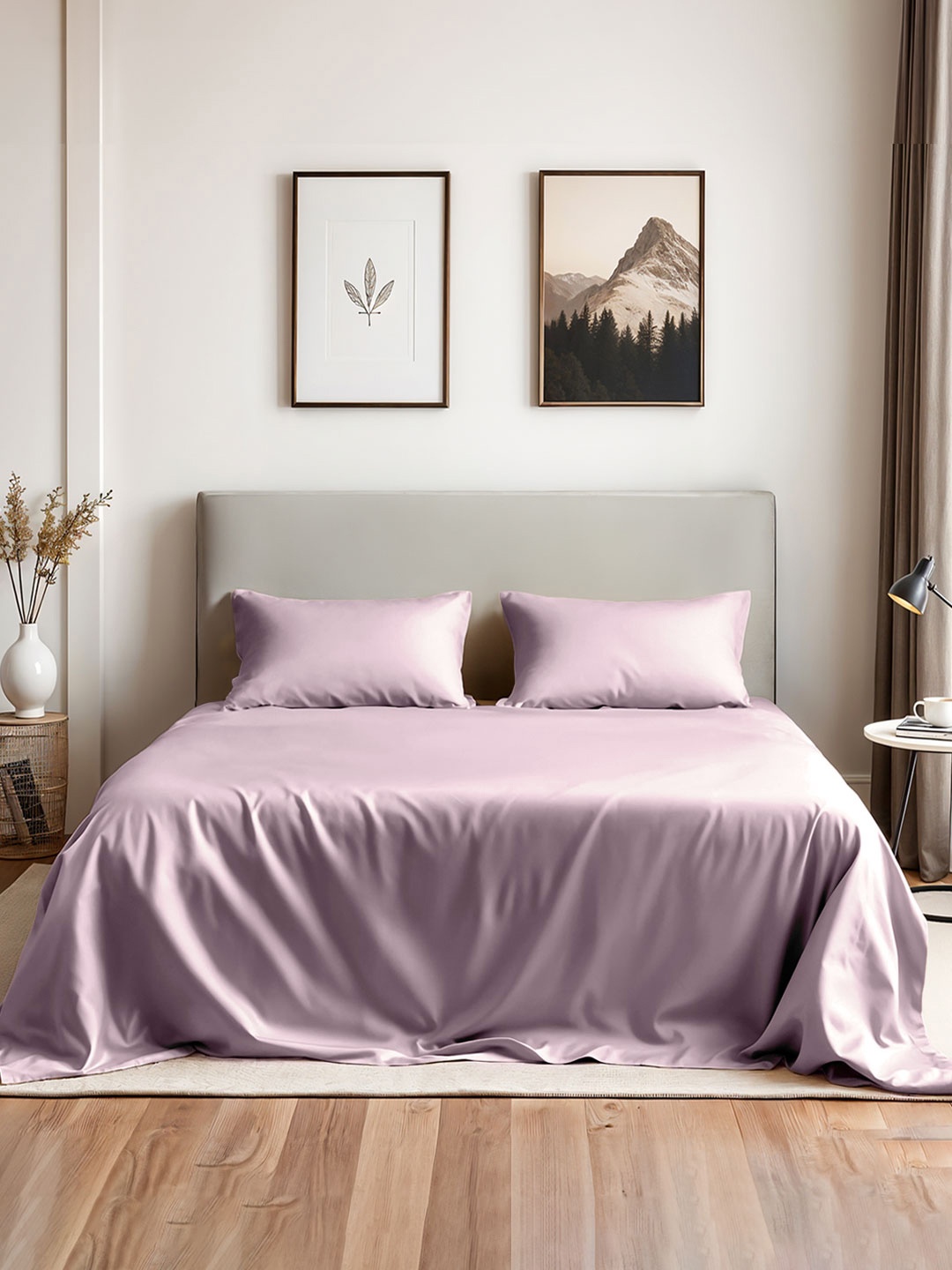 

Myntra Elegant Homes Lavender 300 TC King Bedsheet with 2 Pillow Covers