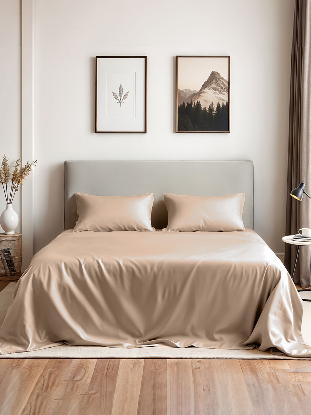 

Myntra Elegant Homes Beige 300 TC King Bedsheet with 2 Pillow Covers