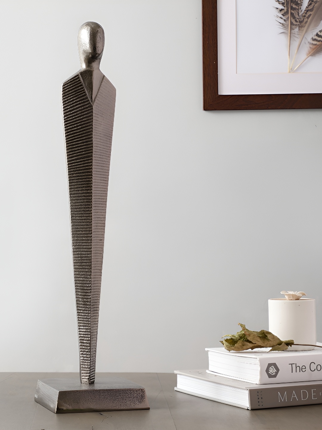 

Decor de Maison Black Figurine Showpiece