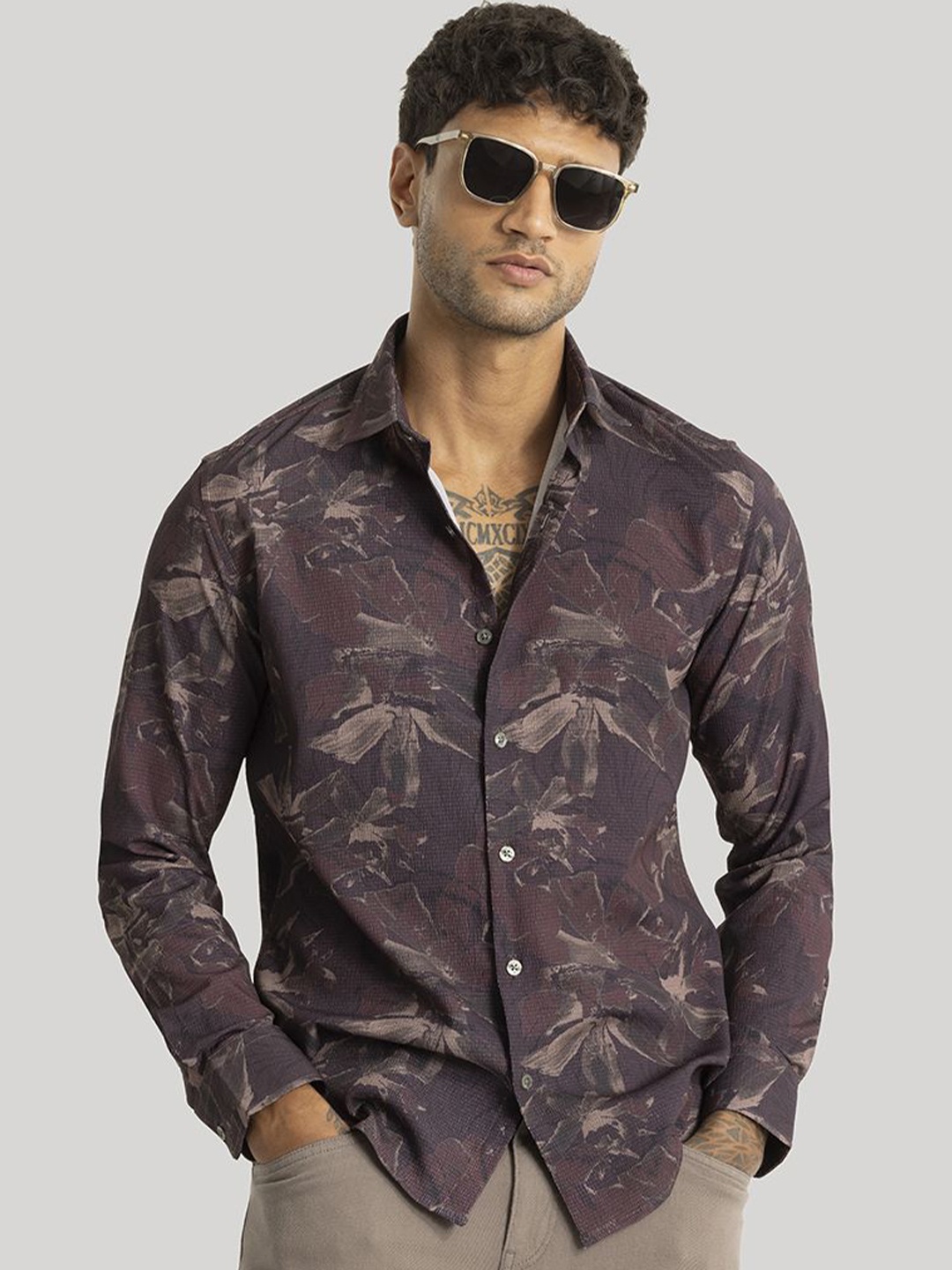 Snitch Men Smart Spread Collar Abstract Printed Slim Fit Formal Shirt, Brown