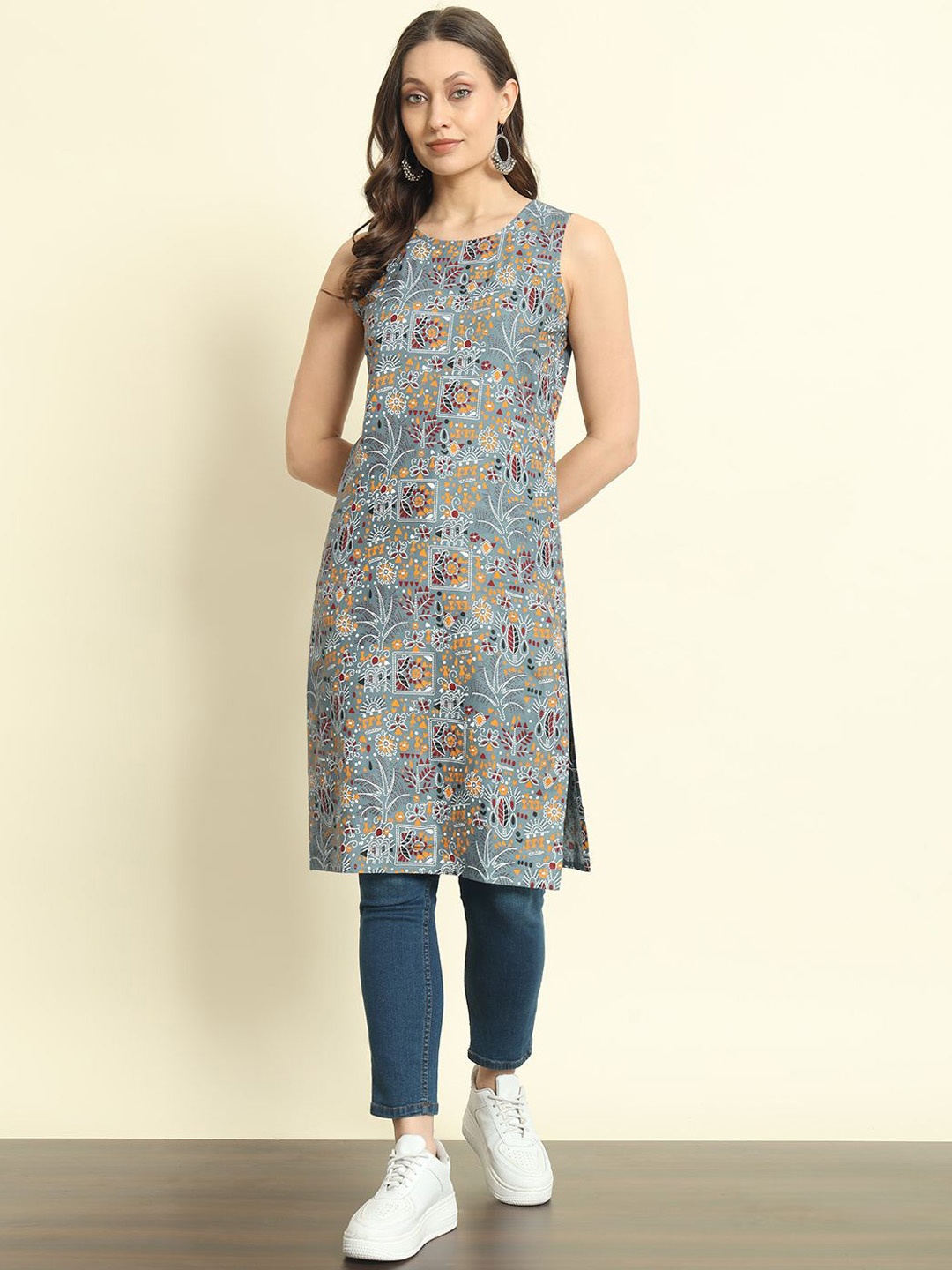 

SURHI Ethnic Motifs Printed Round Neck Cotton Straight kurta, Grey