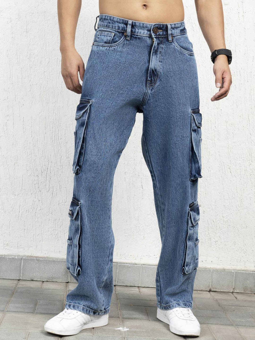 

Hubberholme Men Relaxed Fit Mildly Distressed Cargo Styles Jeans, Blue