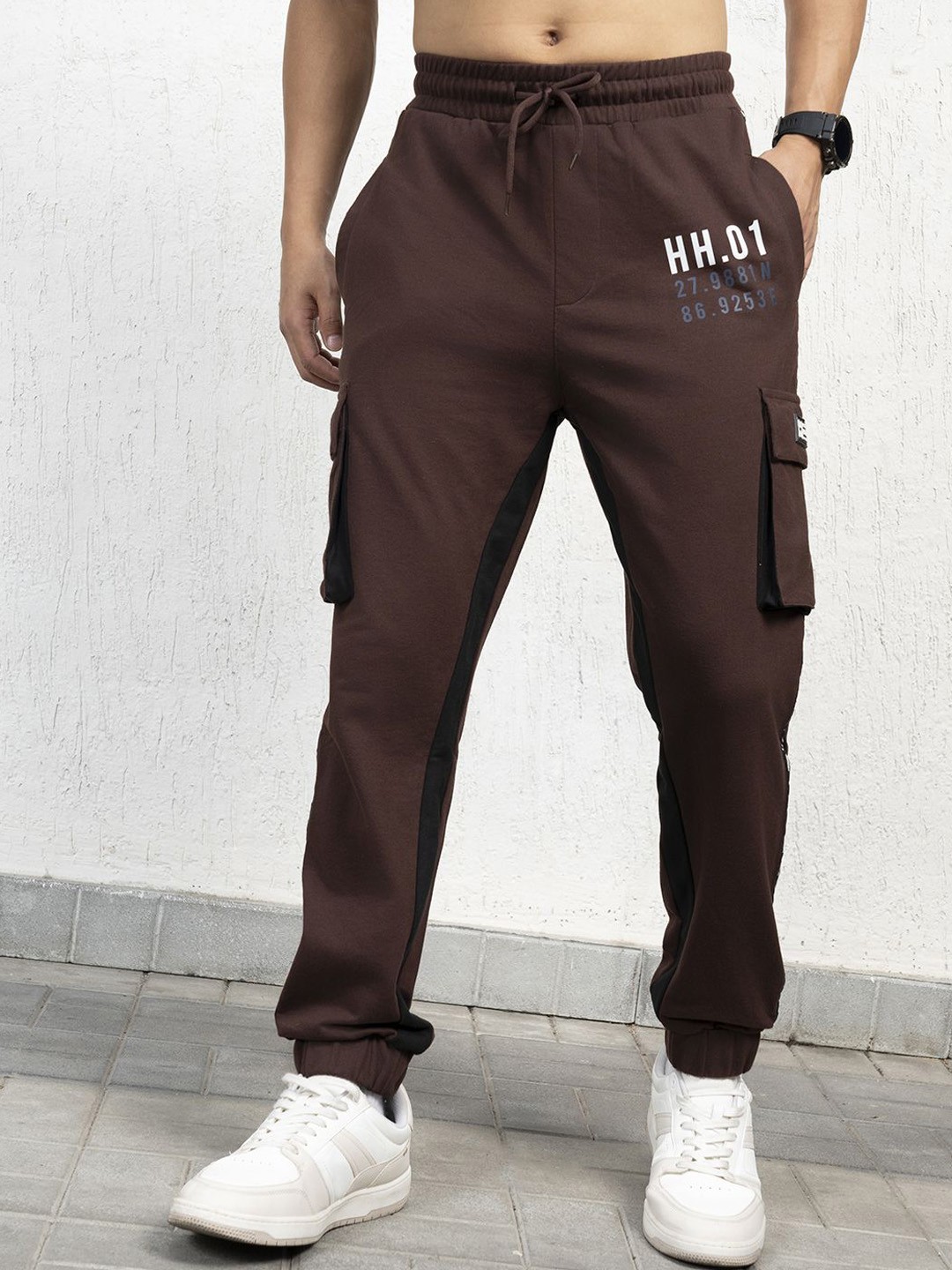 

Hubberholme Men Regular Fit Joggers Cargo Trousers, Brown