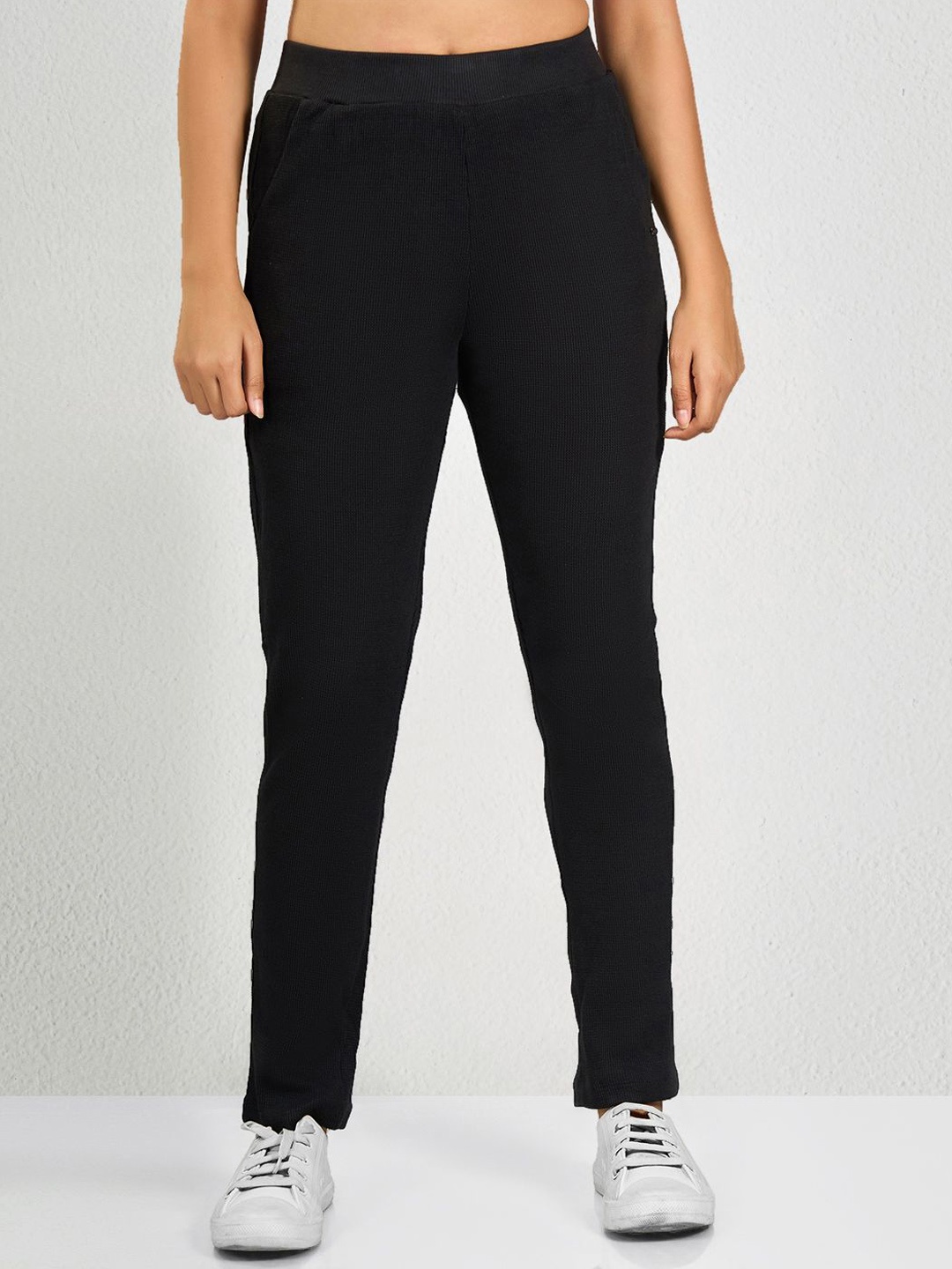

MAYSIXTY Women Pure Cotton Mid-Rise Track Pants, Black