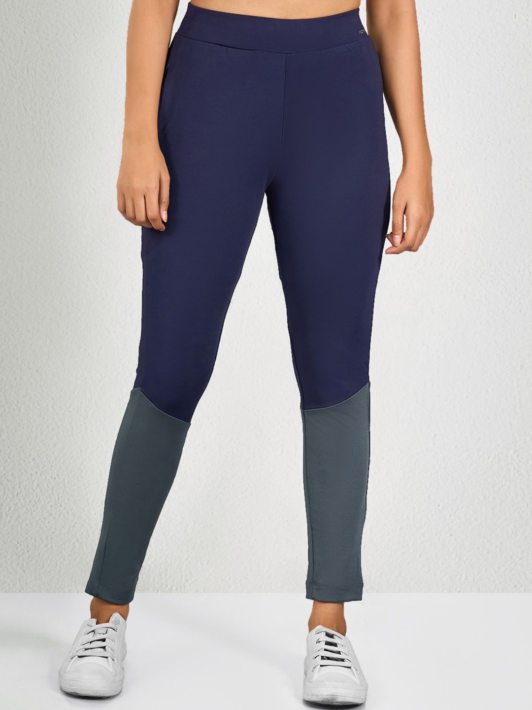

MAYSIXTY Women Colour-Blocked Ankle-Length Yoga Tights, Blue
