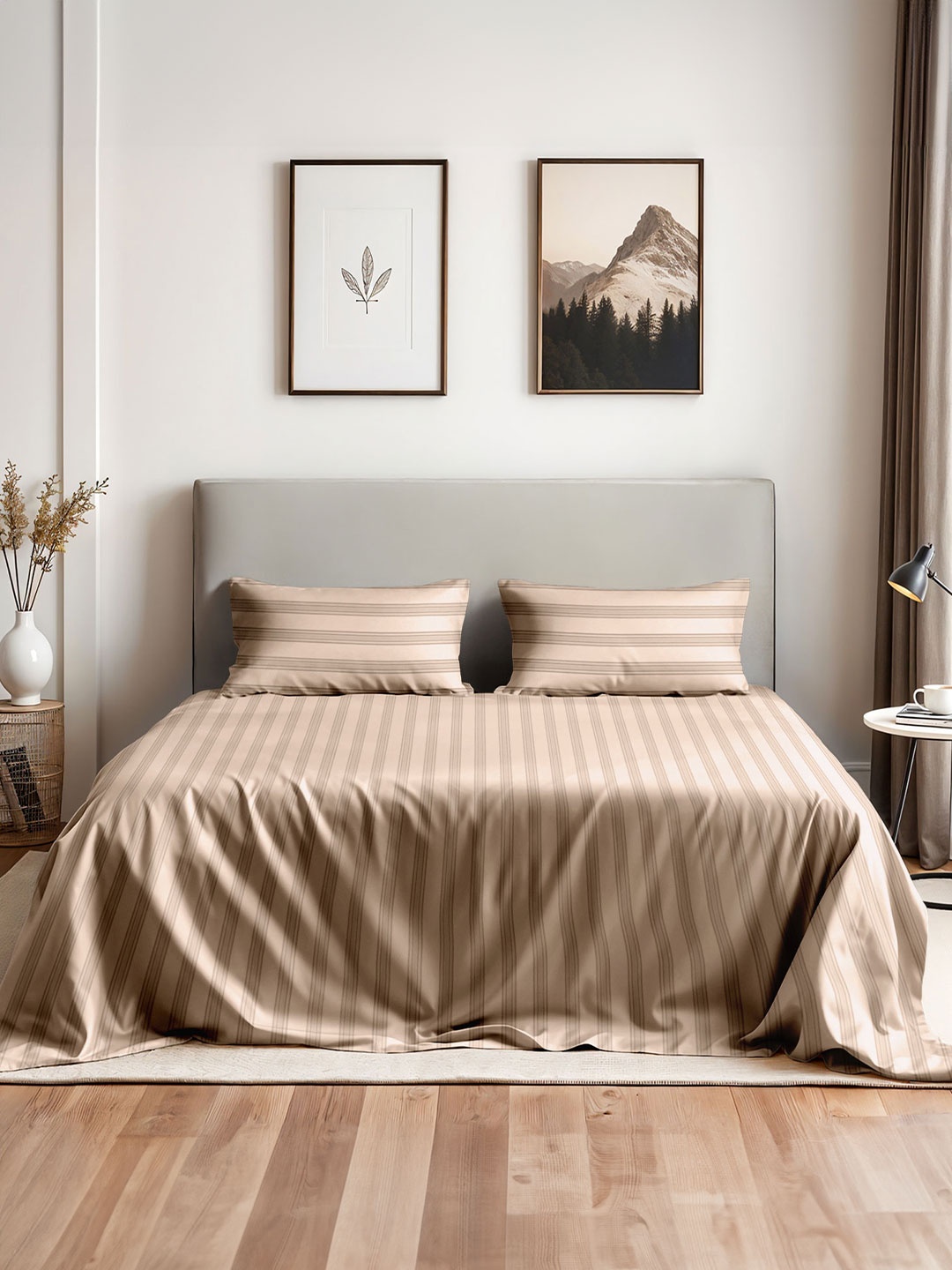 

Myntra Elegant Homes Beige Striped 400 TC King Bedsheet with 2 Pillow Covers
