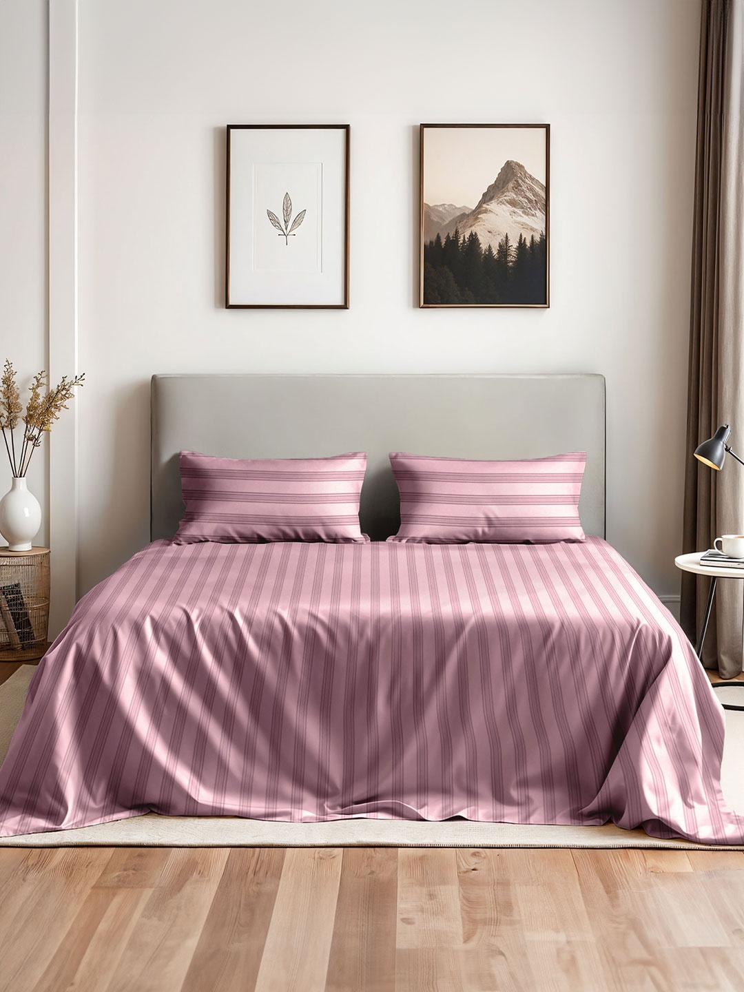 

Myntra Elegant Homes Mauve Striped 400 TC King Bedsheet with 2 Pillow Covers