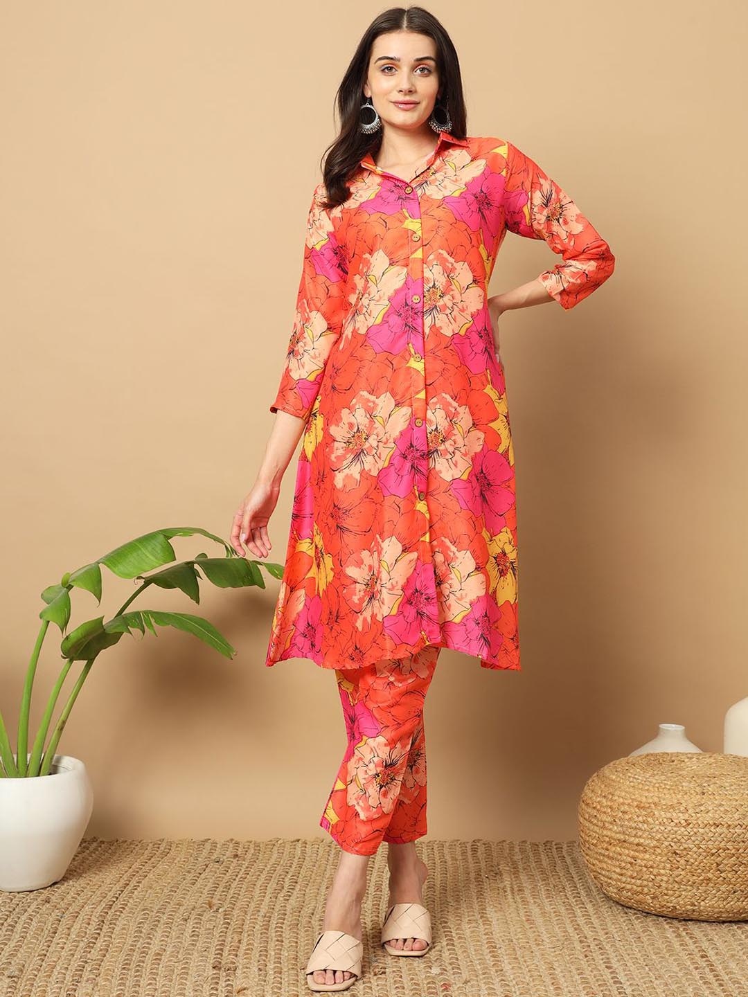 

BHUMIKA CREATION Floral Printed Shirt Collar Organic Cotton A-Line Kurta with Trousers, Orange