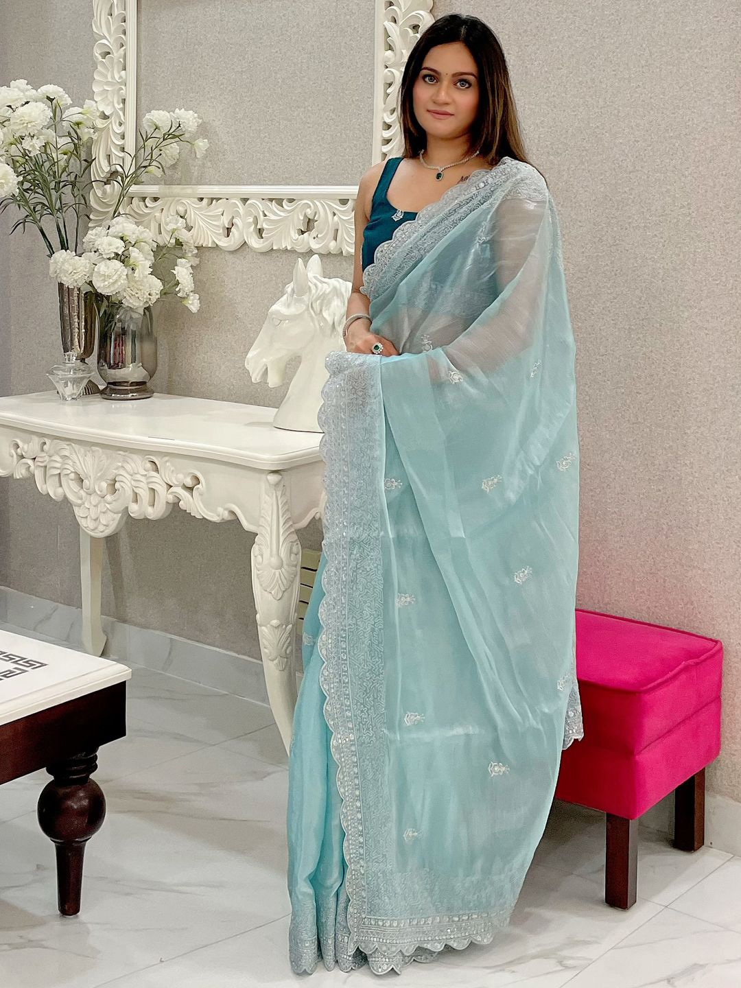

Panzora Sequinned Embroidered Saree With Unstitched Blouse Piece, Blue