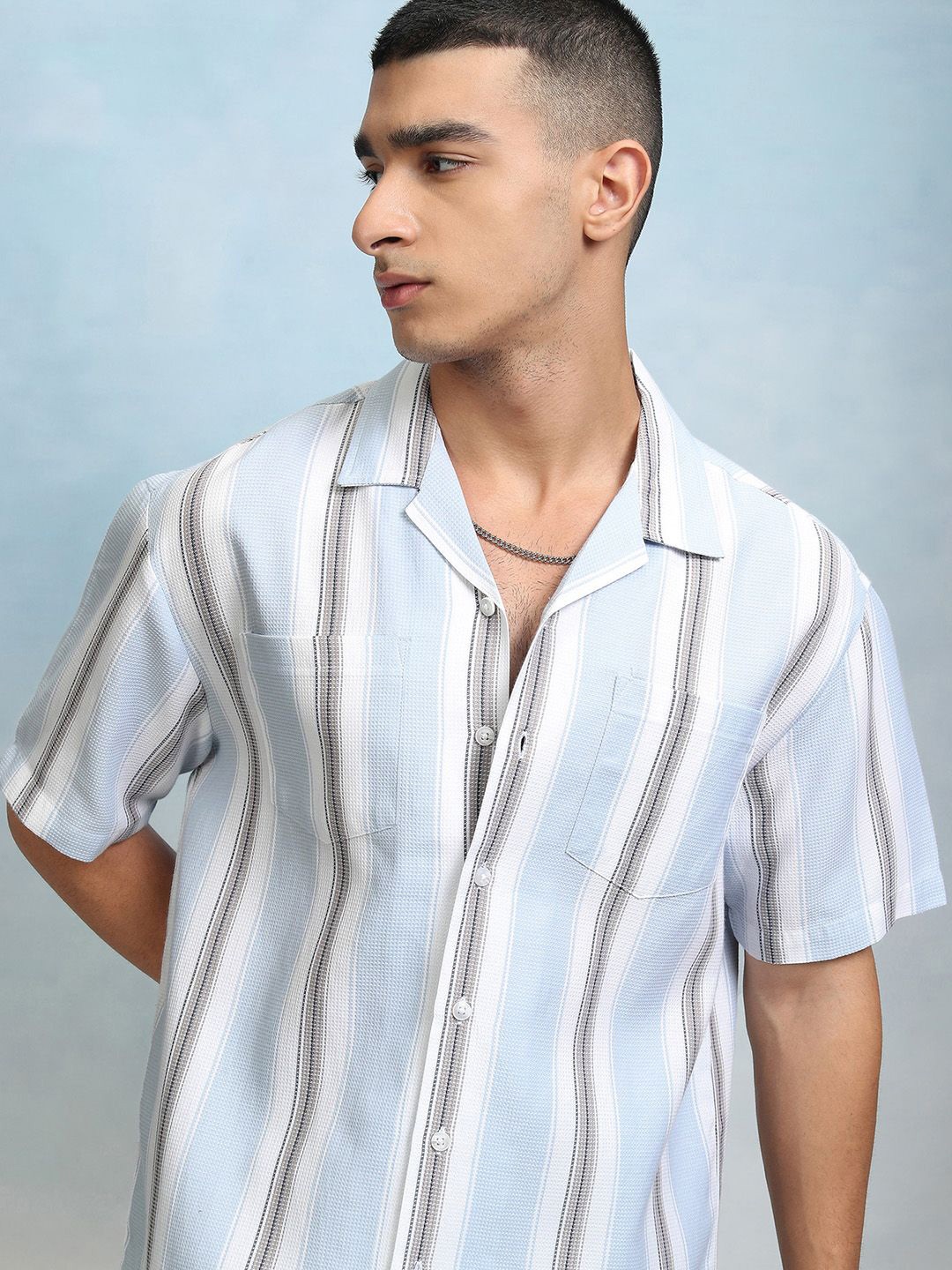 

HIGHLANDER Men Cuban Collar Vertical Striped Cotton Relaxed Fit Casual Shirt, Blue
