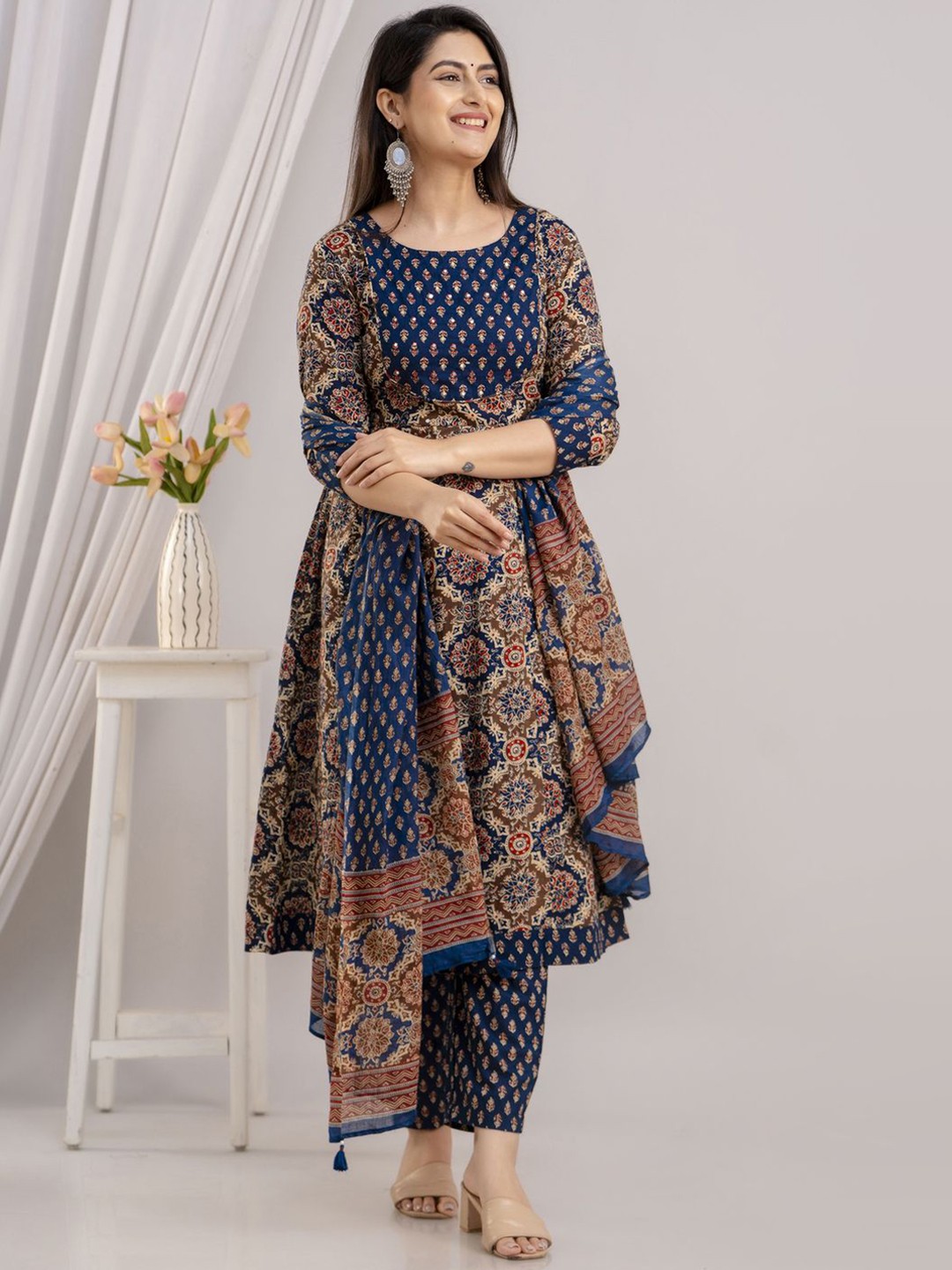 

FrionKandy Floral Printed A-Line Mirror Work Pure Cotton Kurta with Trousers & Dupatta, Navy blue