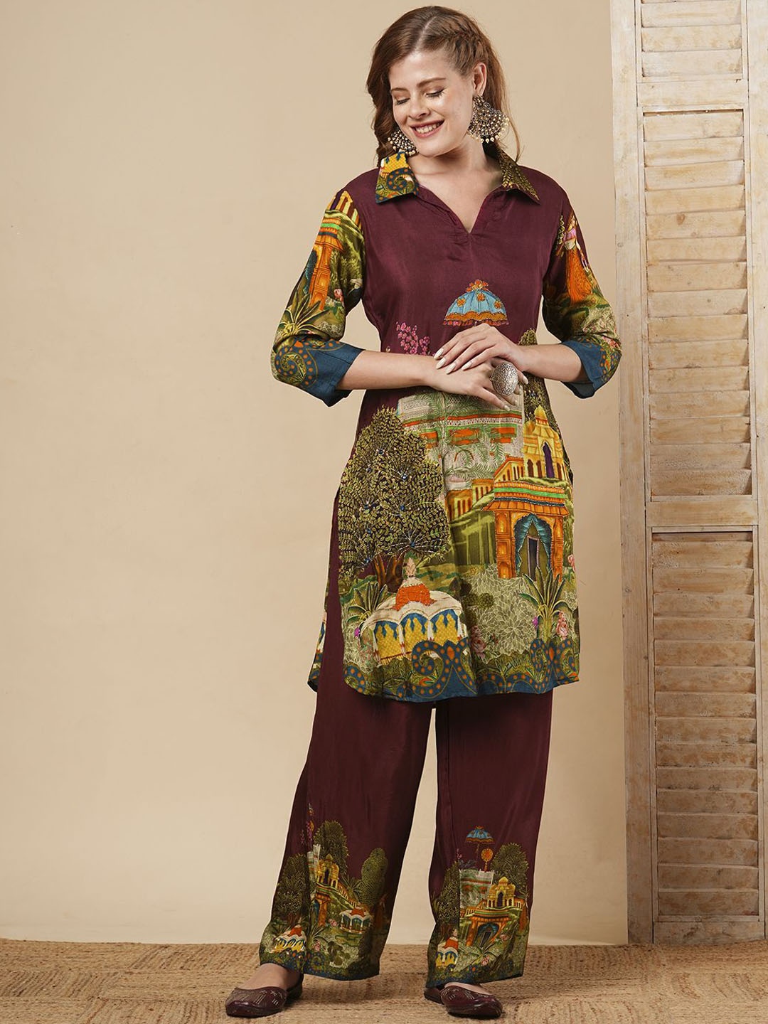 

FASHOR Mughal Miniature Printed Tunic & Trouser, Burgundy