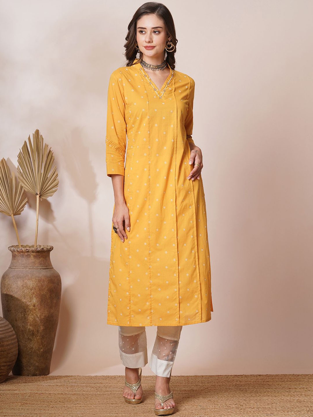 

FASHOR Ethnic Motifs Printed Beads and Stones Cotton Straight Kurta, Yellow