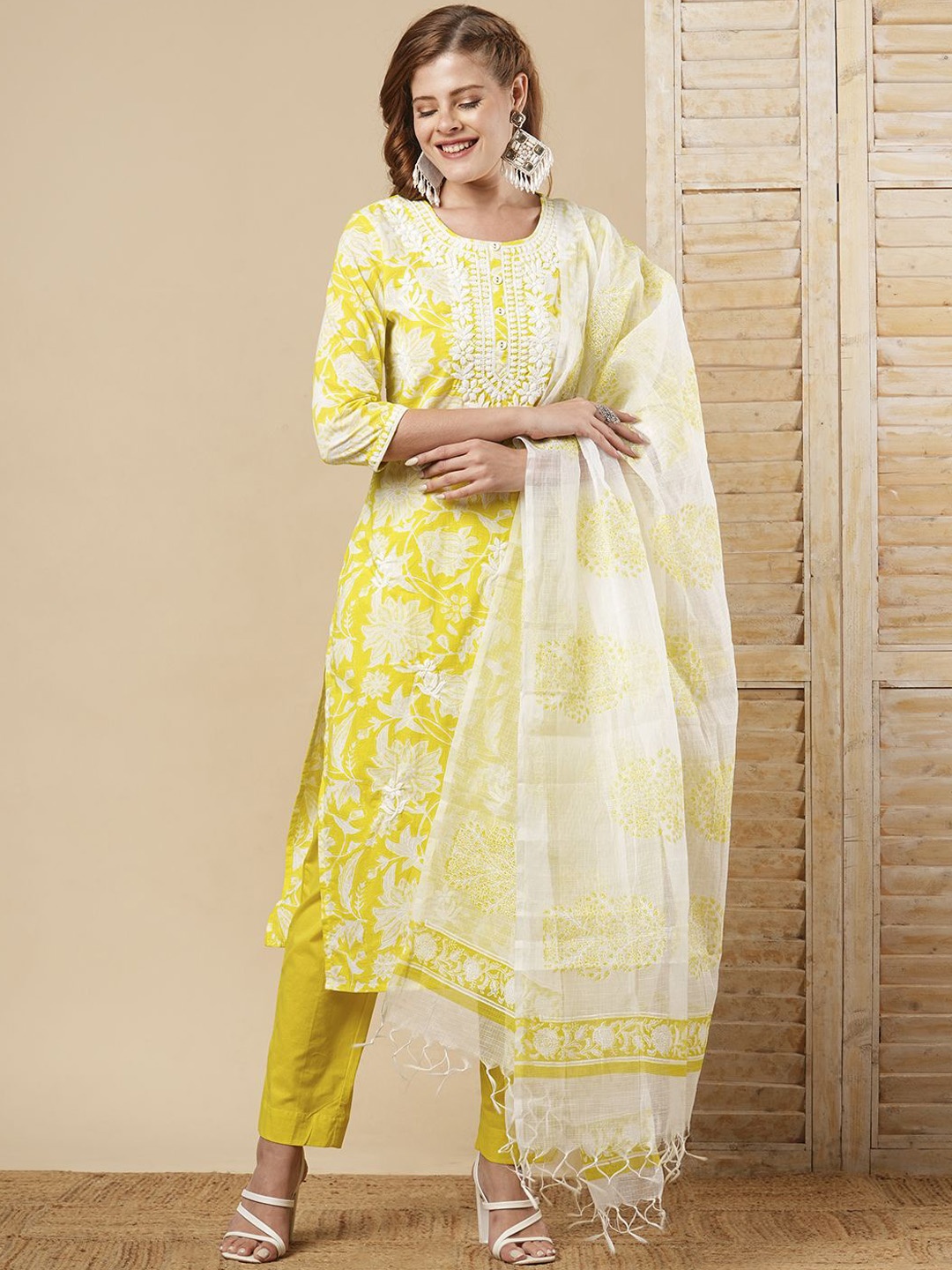 

FASHOR Floral Embroidered Chikankari Pure Cotton Straight Kurta With Trousers & Dupatta, Lime green