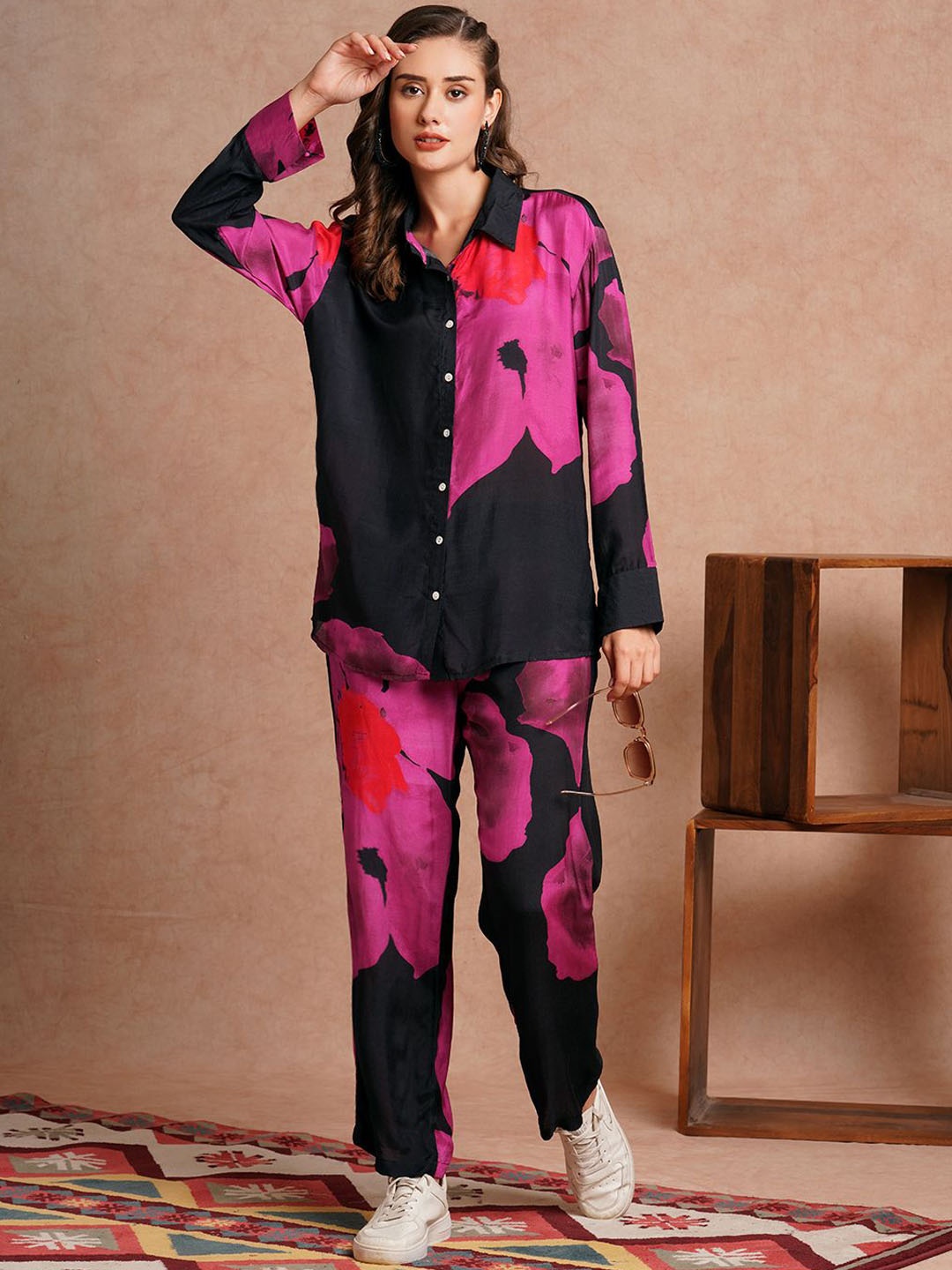 

FASHOR Abstract Printed Shirt With Trousers, Black