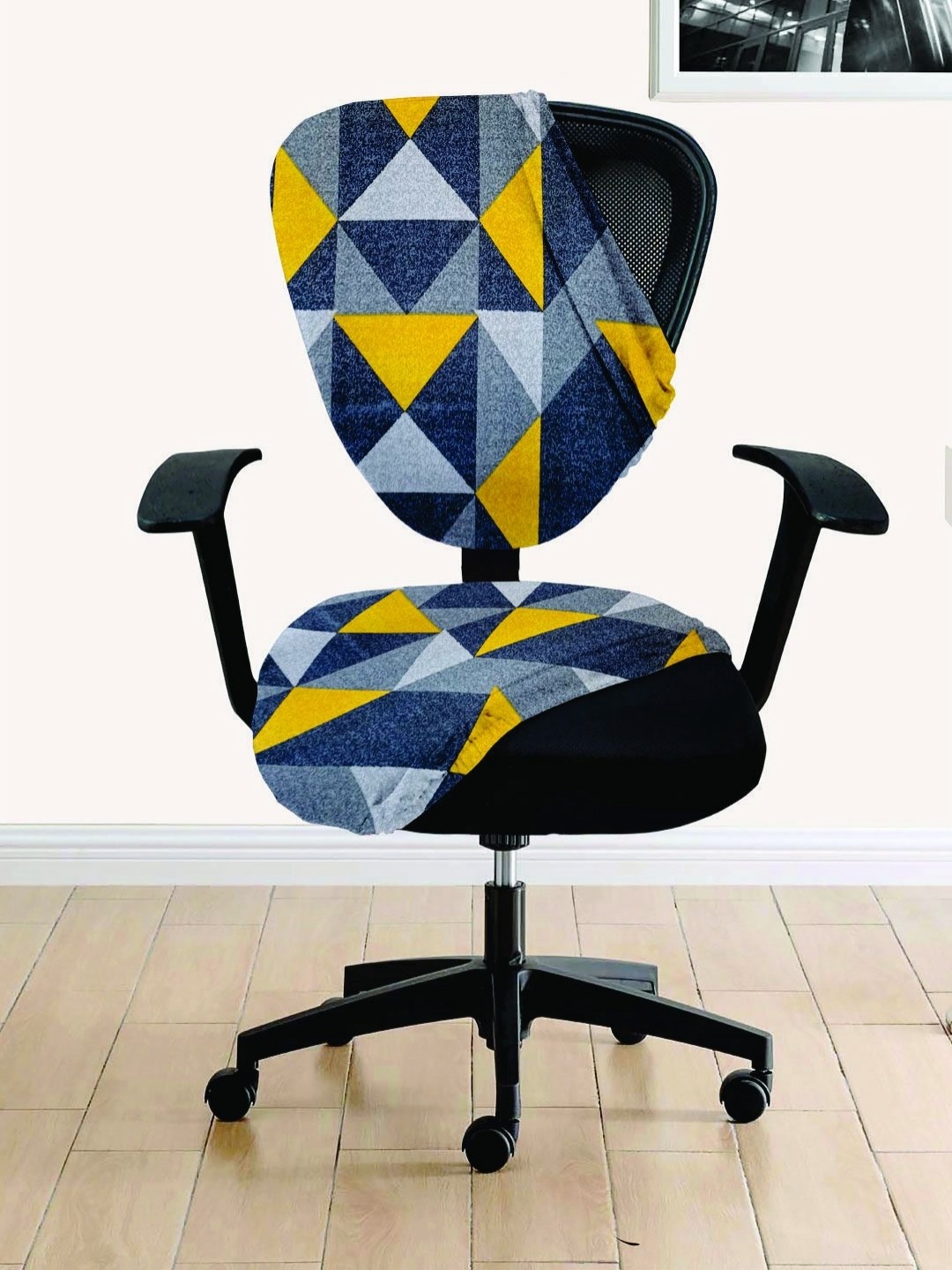 

Lazi 2 Pieces Grey & Yellow Geometric Printed Stretchable Office Chair Covers