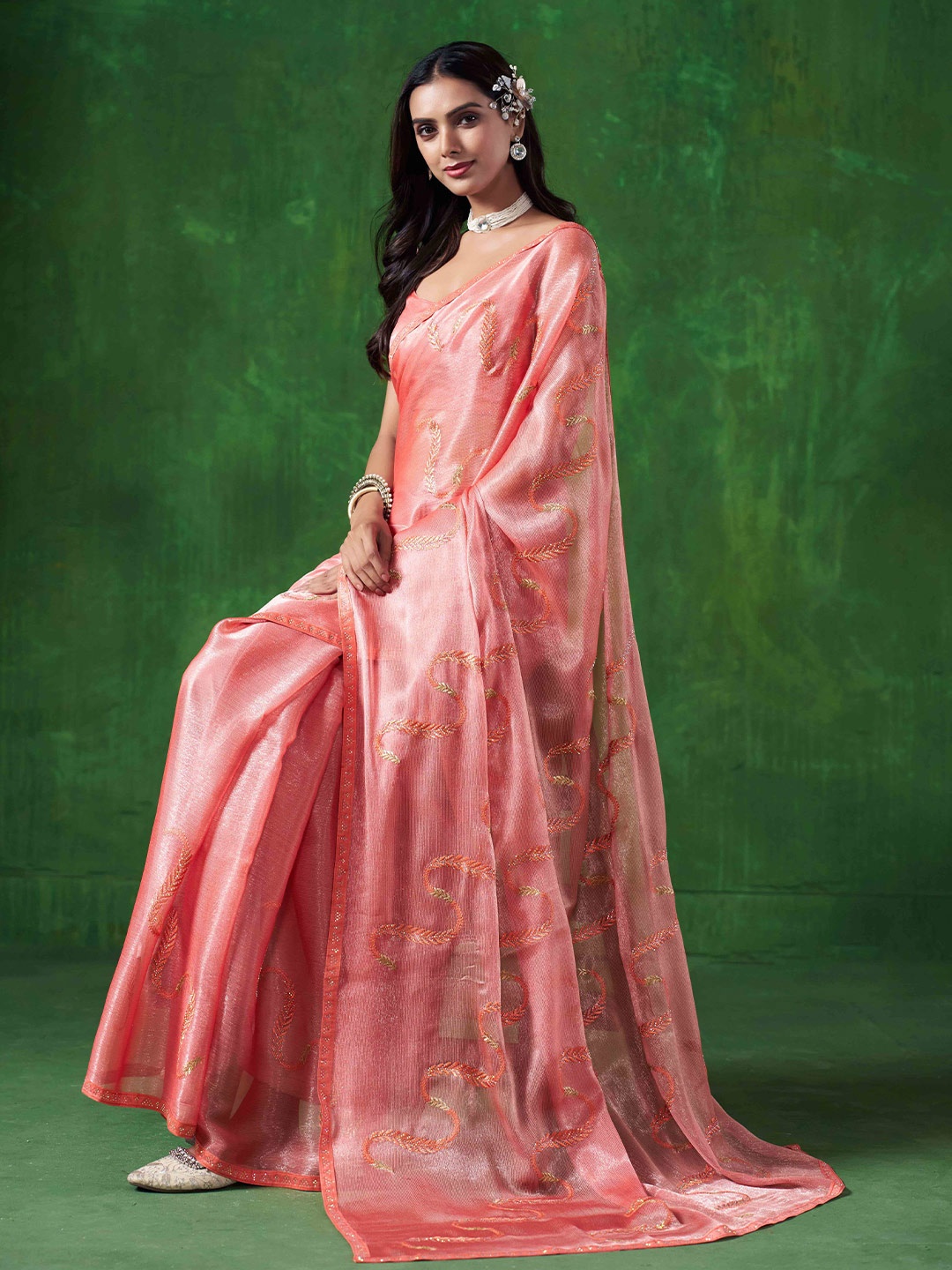 

Sangria Floral Beads and Stones Saree, Peach
