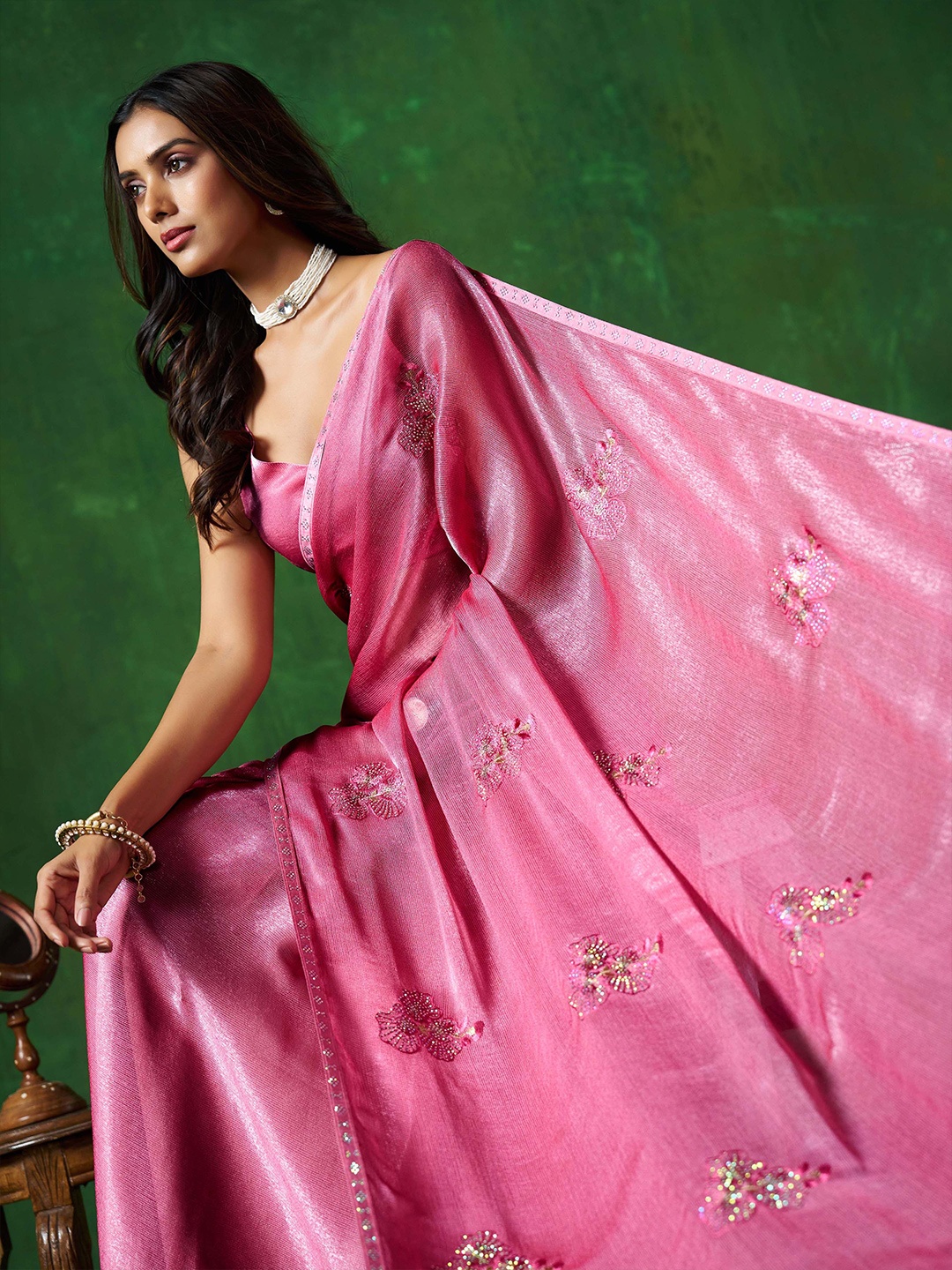 

Sangria Women Embellished Beads and Stones Party Saree, Pink