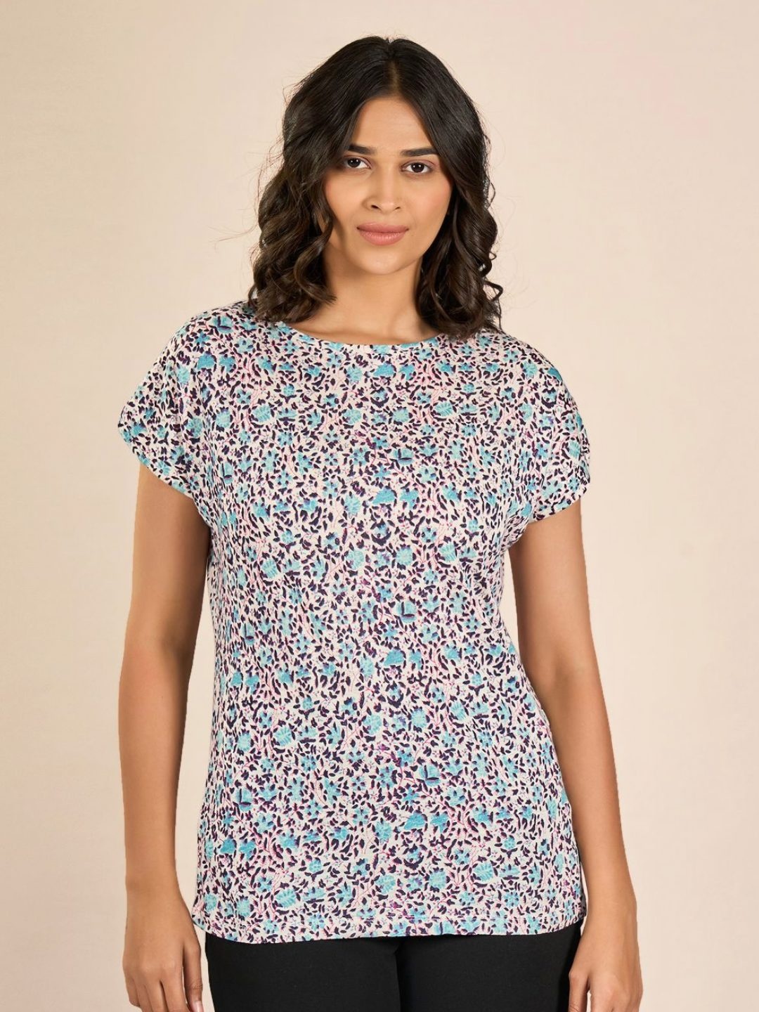 

MAYSIXTY Women Floral Printed Pockets T-shirt, Pink